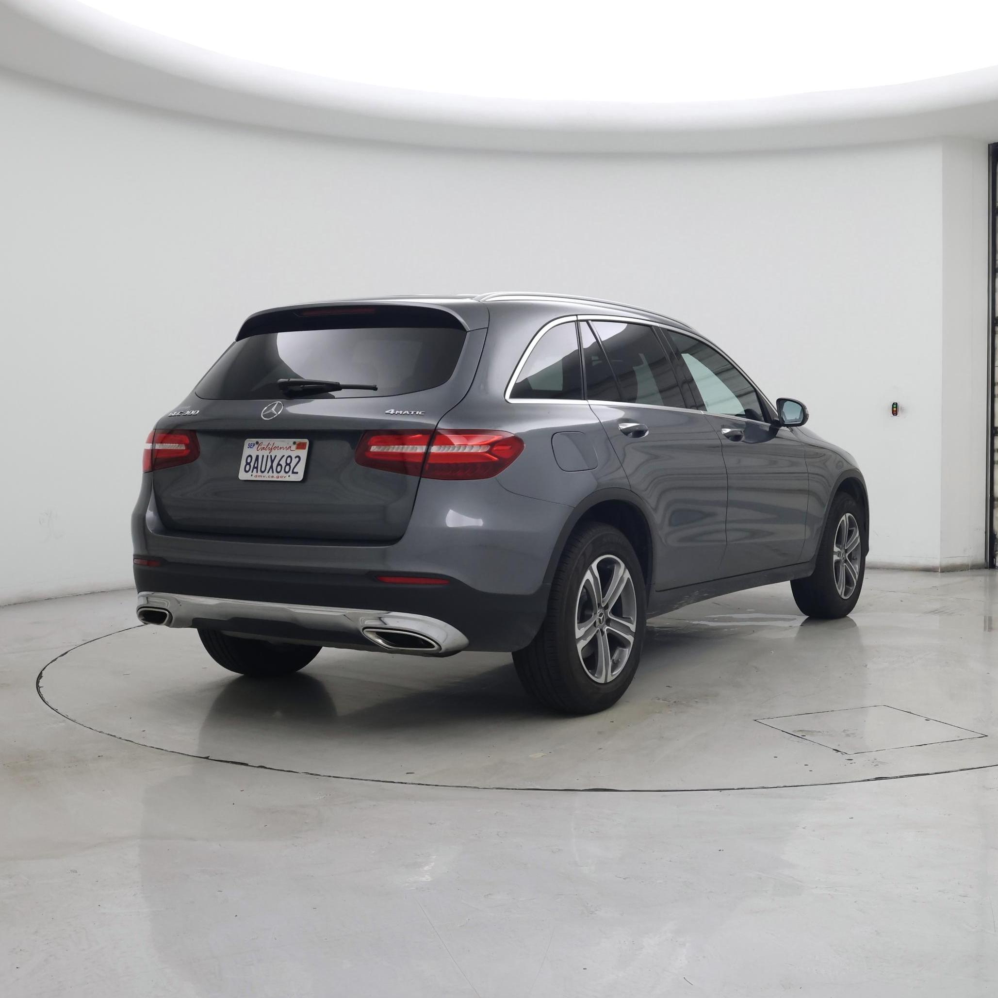 Thumbnail: 2018 Mercedes-Benz GLC - 8