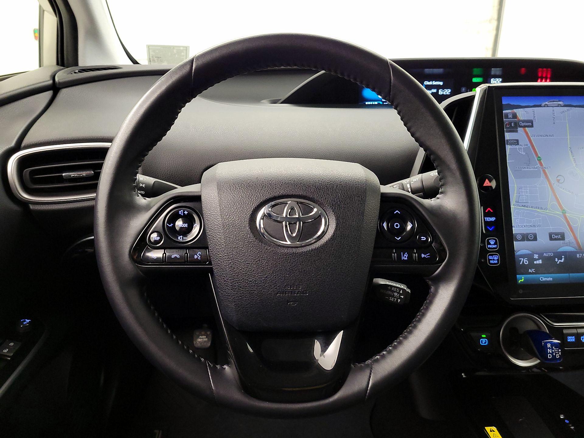 Thumbnail: 2021 Toyota Prius Prime - 10