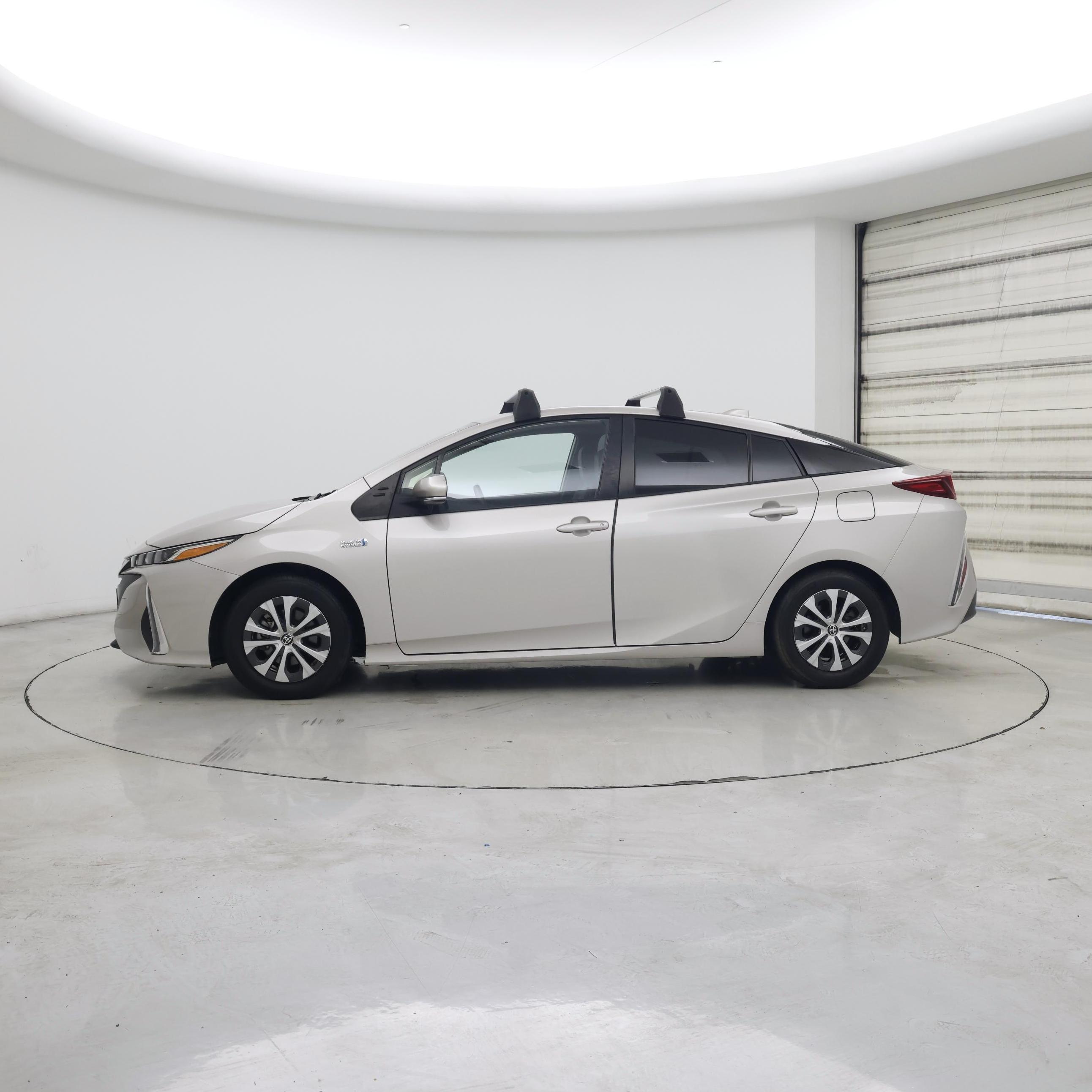 Thumbnail: 2021 Toyota Prius Prime - 3