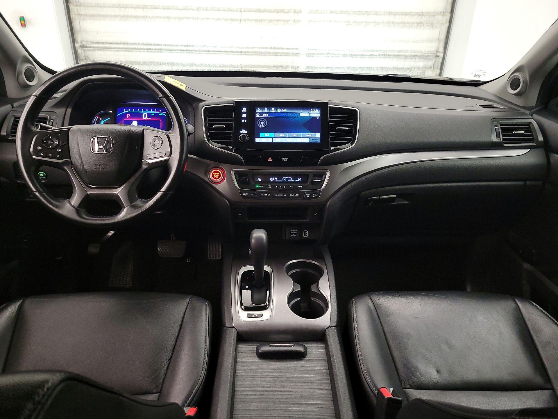 Thumbnail: 2019 Honda Pilot - 9