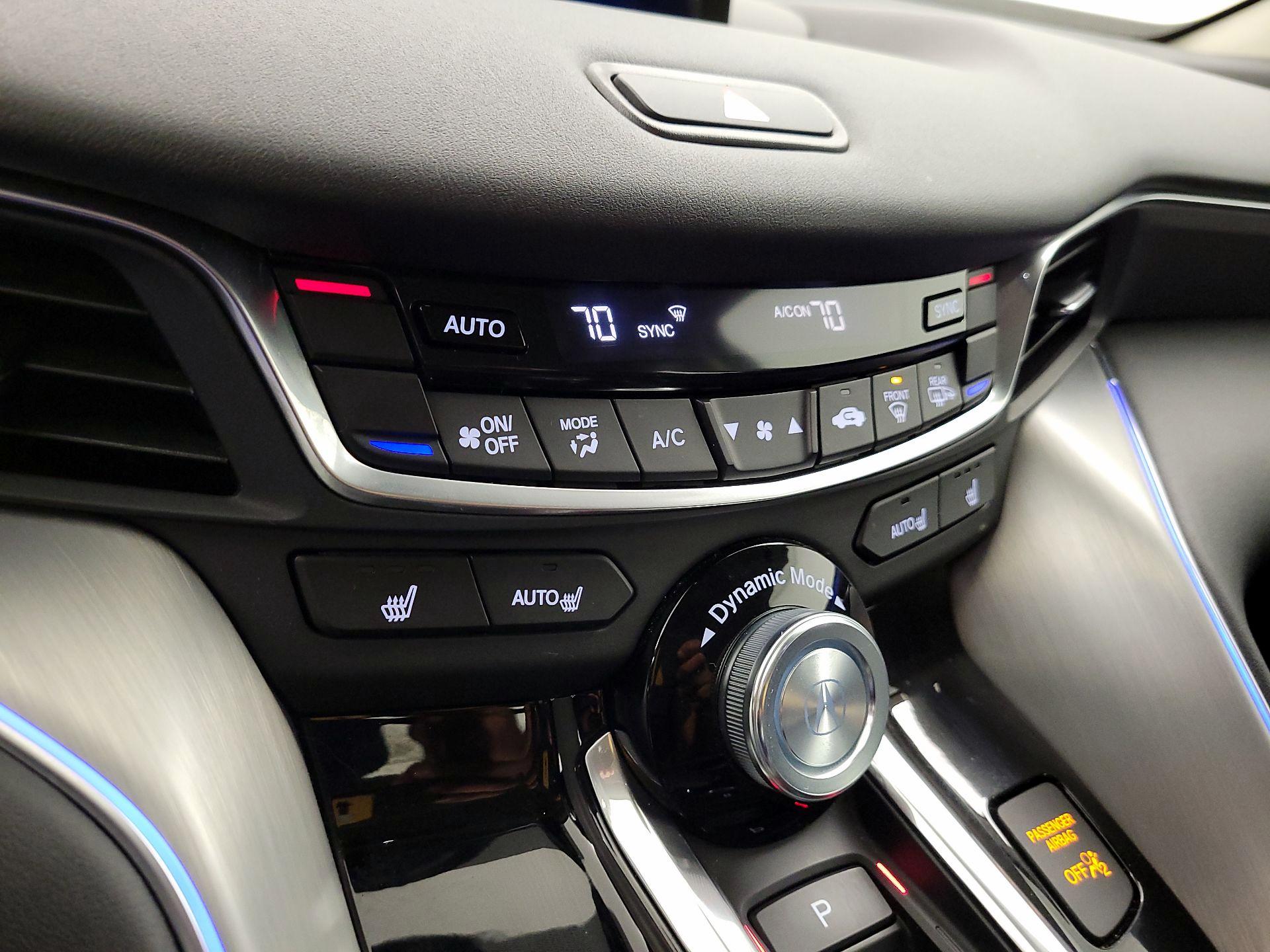 Thumbnail: 2022 Acura TLX - 17