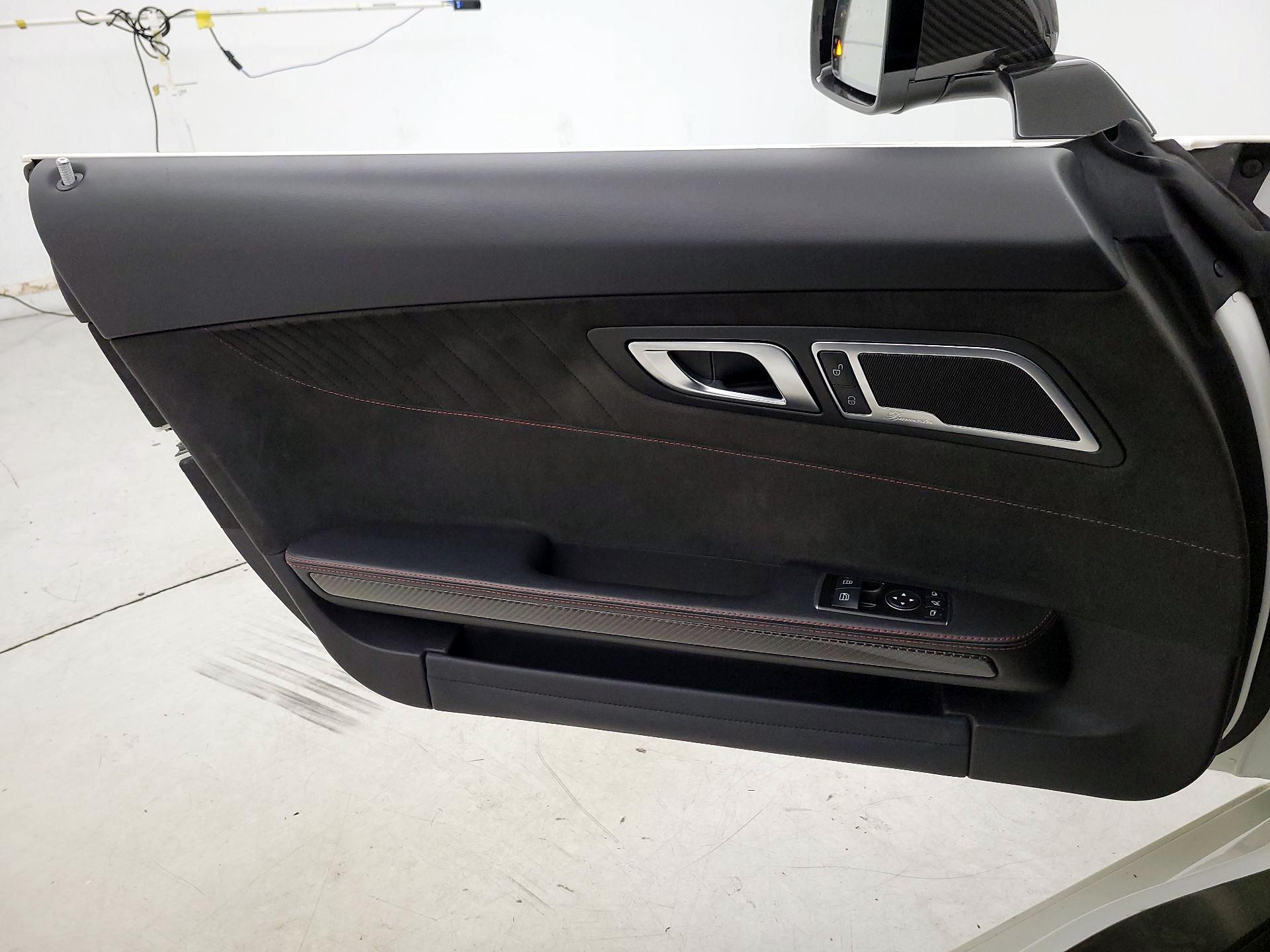 Thumbnail: 2016 Mercedes-Benz AMG GT - 12