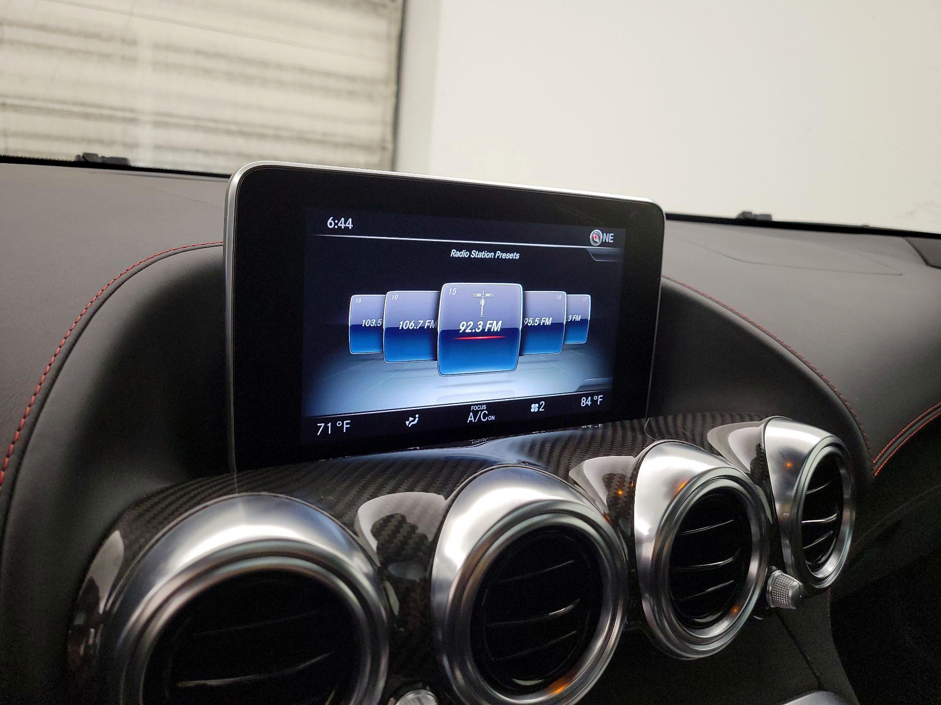 Thumbnail: 2016 Mercedes-Benz AMG GT - 15