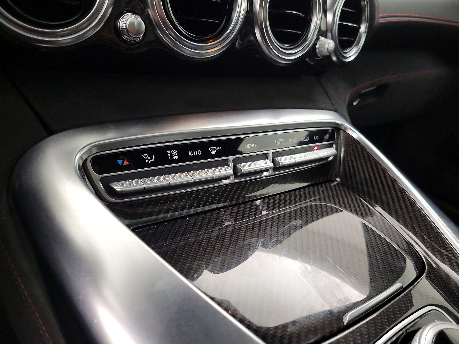 Thumbnail: 2016 Mercedes-Benz AMG GT - 16