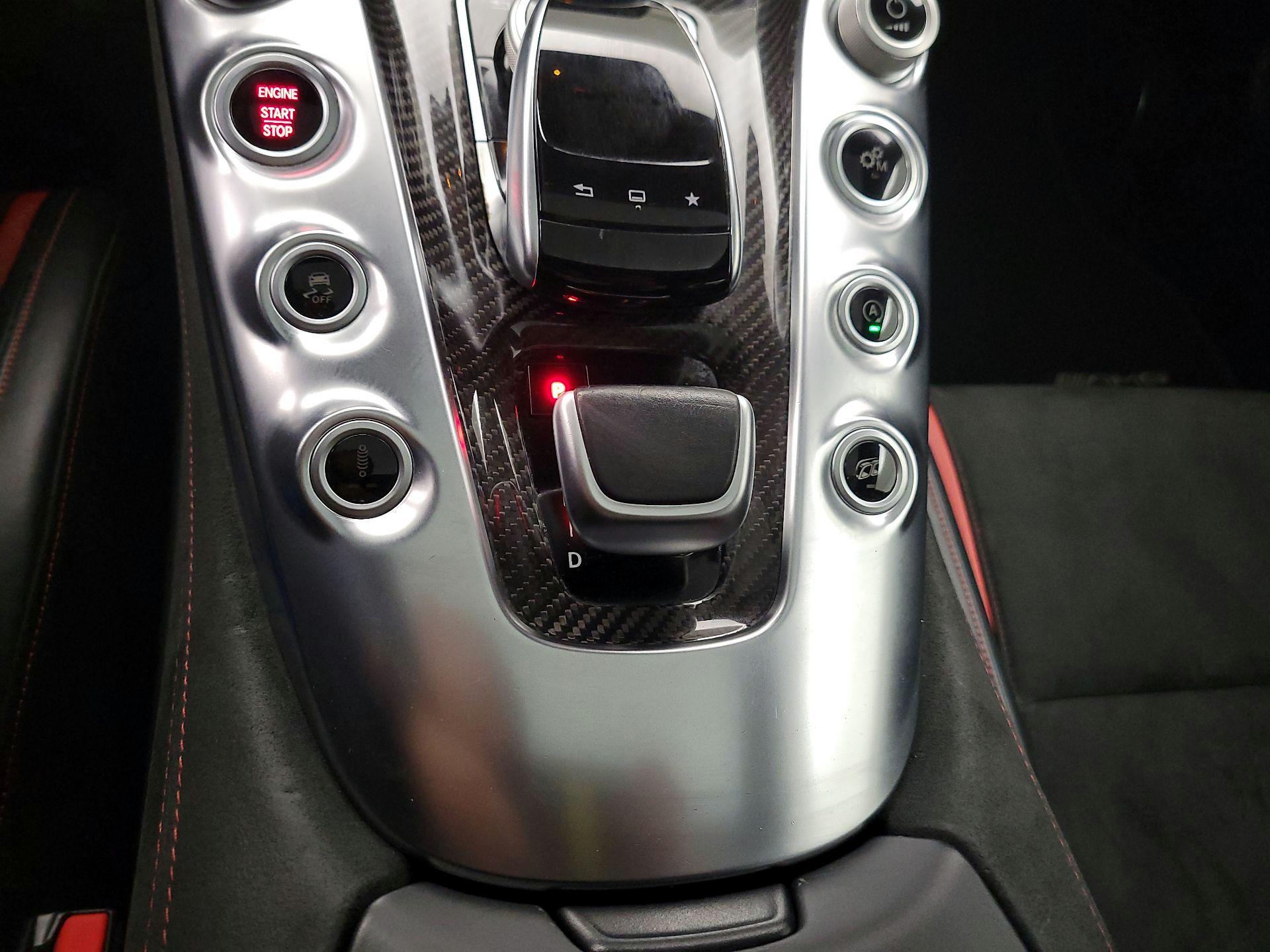 Thumbnail: 2016 Mercedes-Benz AMG GT - 17