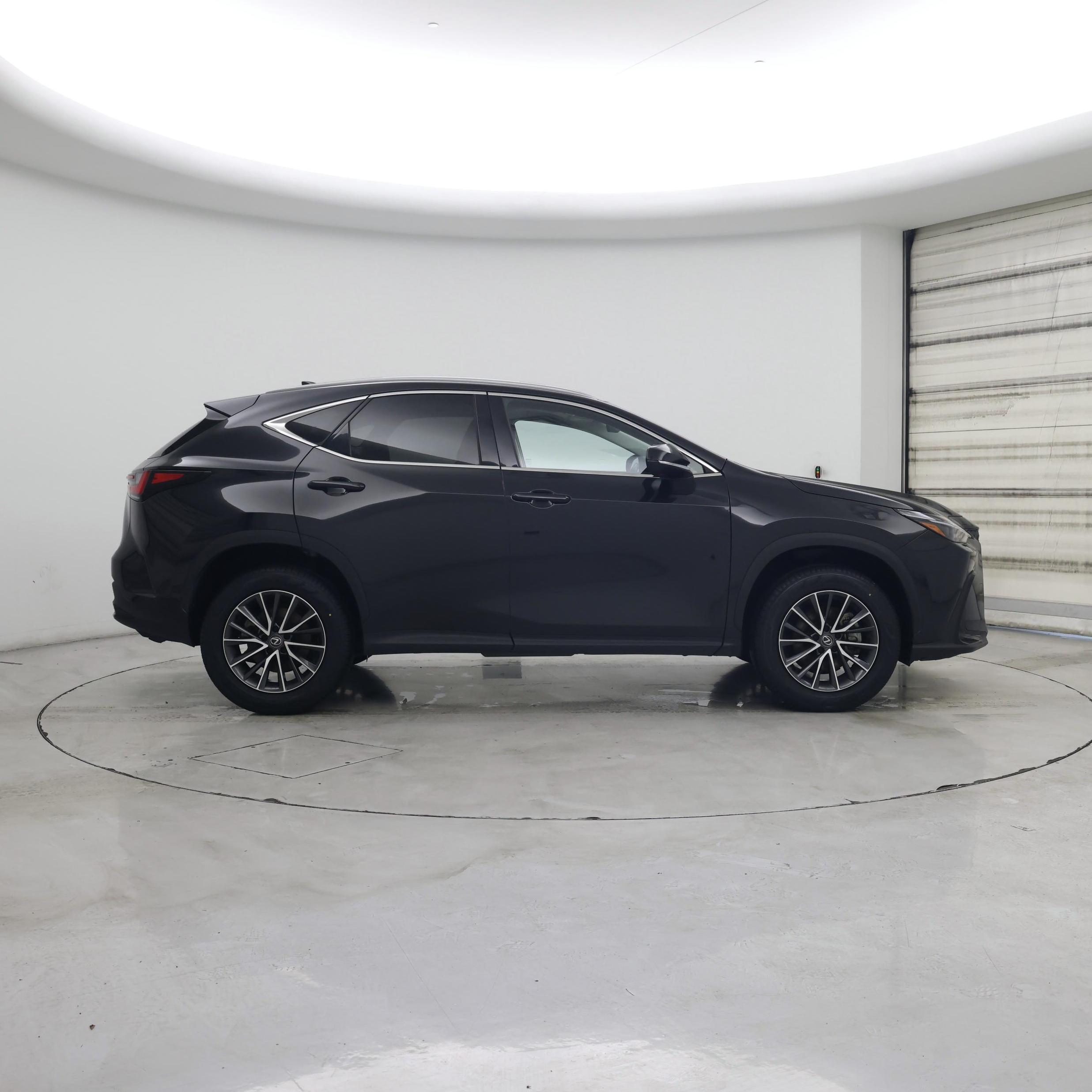 Thumbnail: 2024 Lexus NX - 7