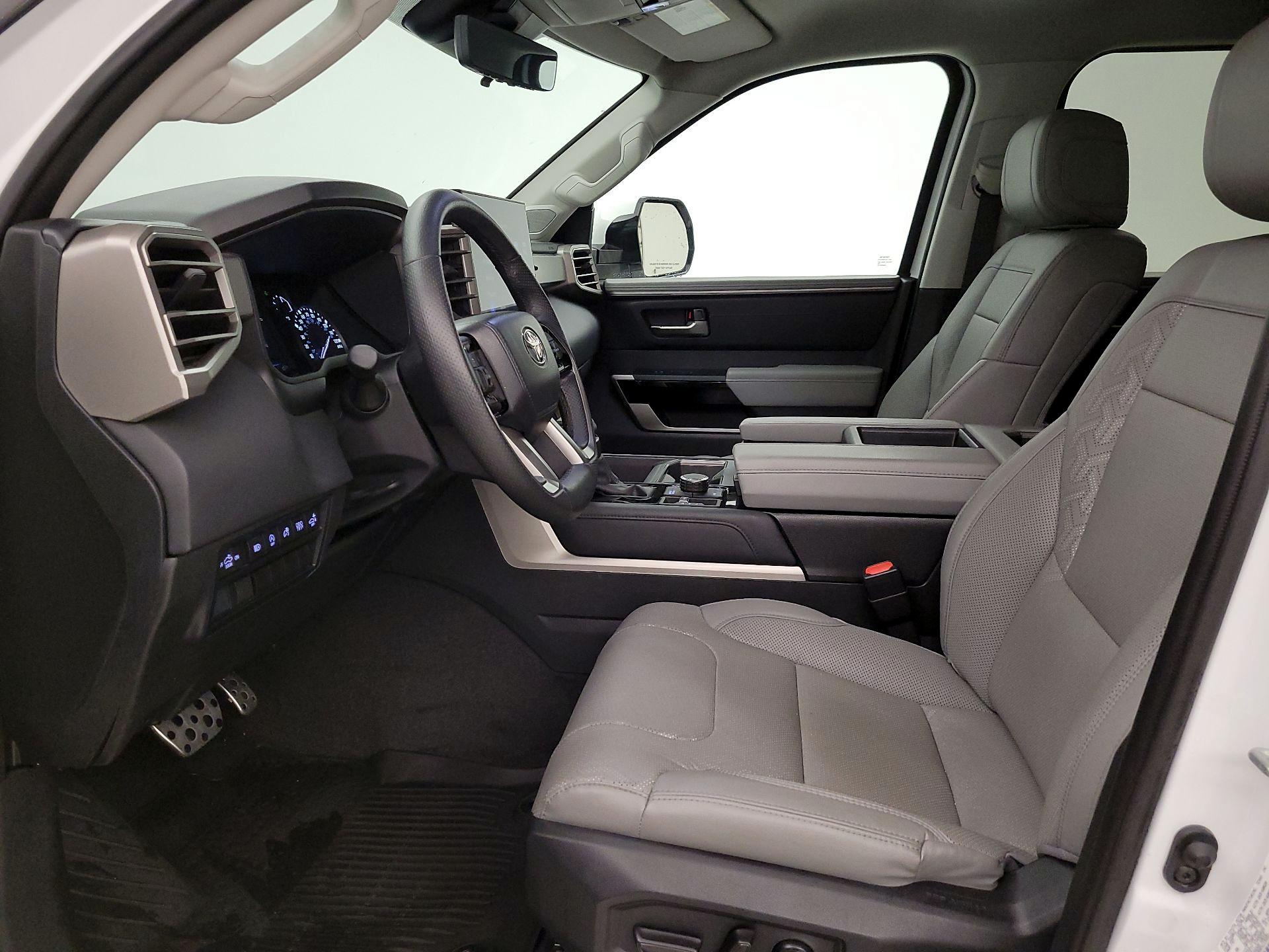 Thumbnail: 2023 Toyota Tundra - 11