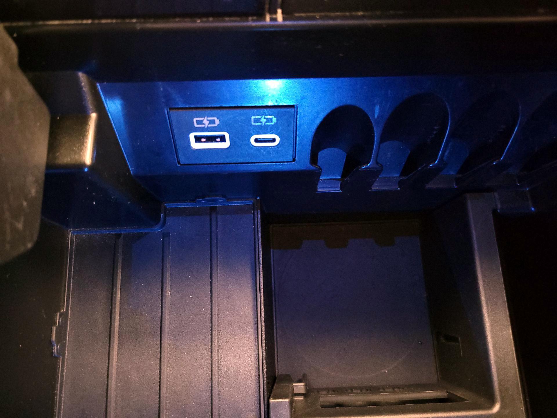 Thumbnail: 2023 Toyota Tundra - 18