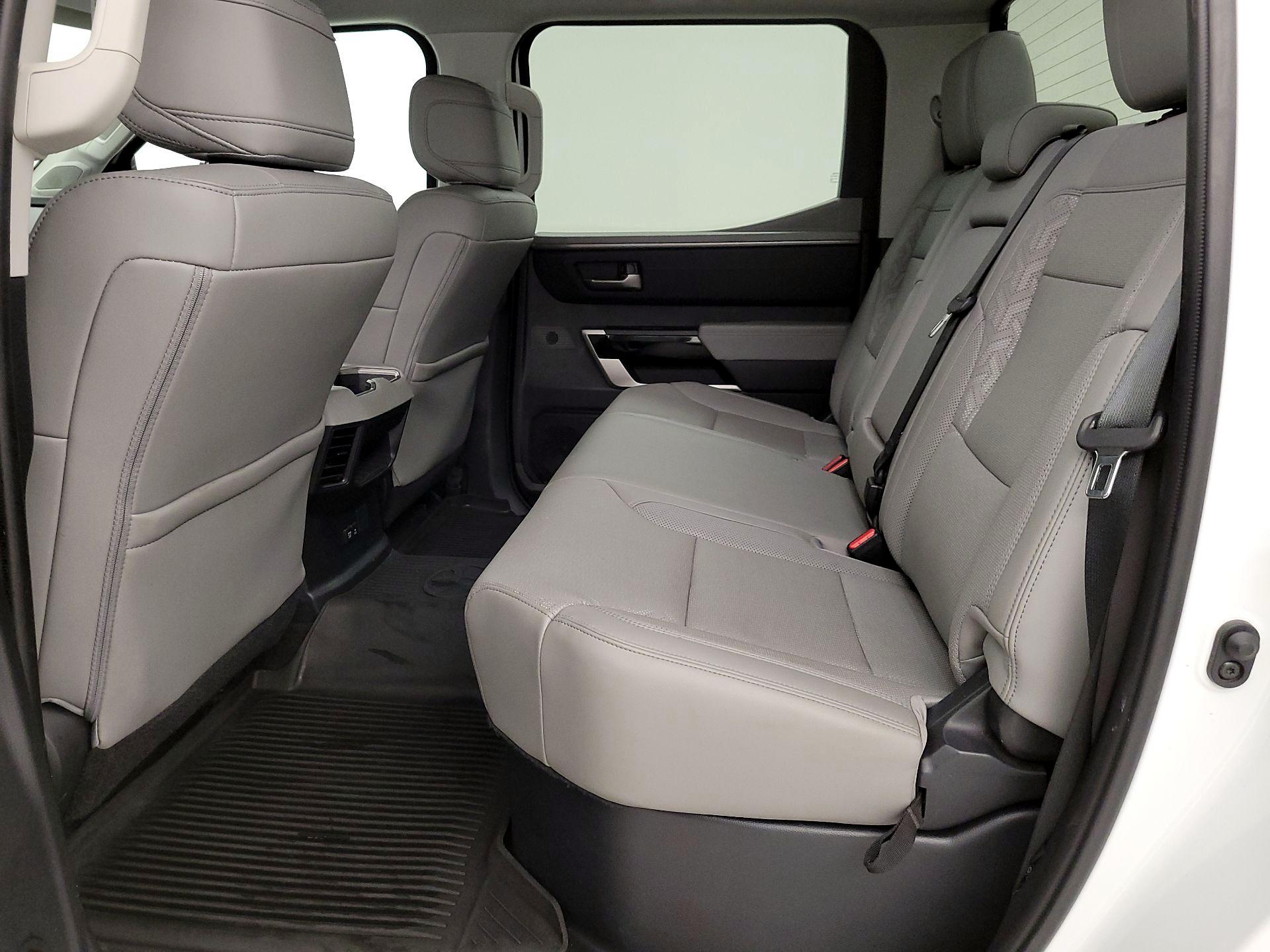 Thumbnail: 2023 Toyota Tundra - 19