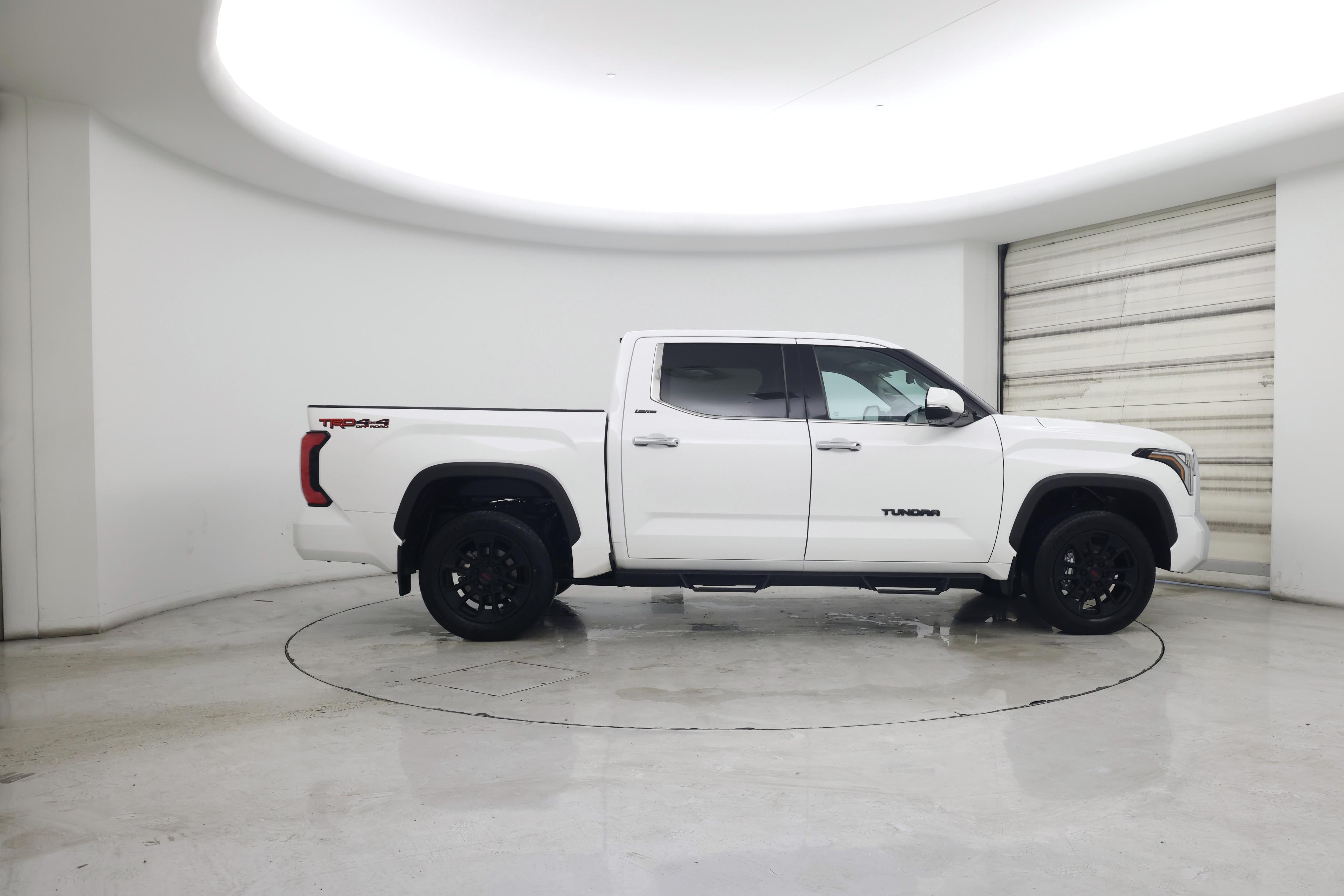 Thumbnail: 2023 Toyota Tundra - 7