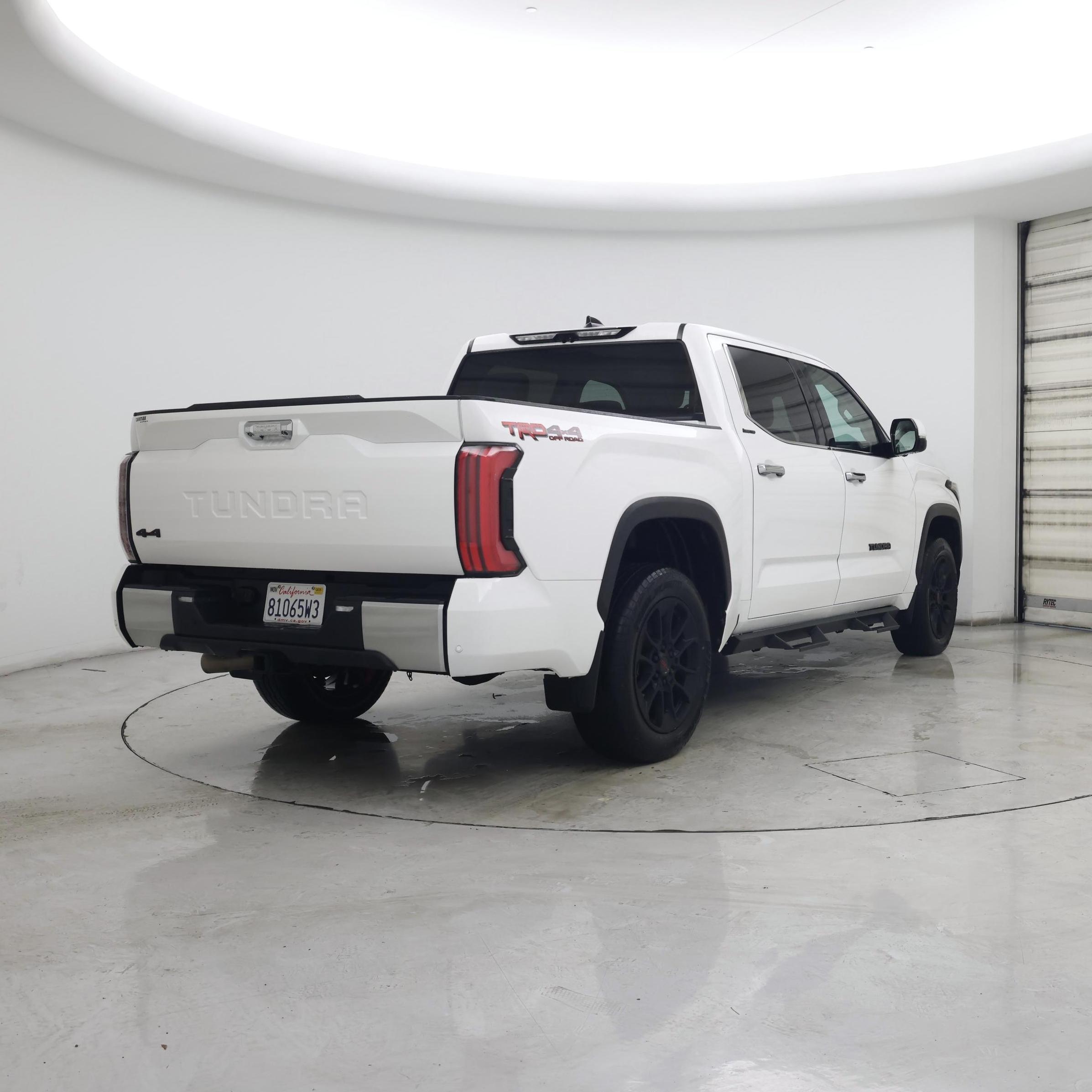 Thumbnail: 2023 Toyota Tundra - 8