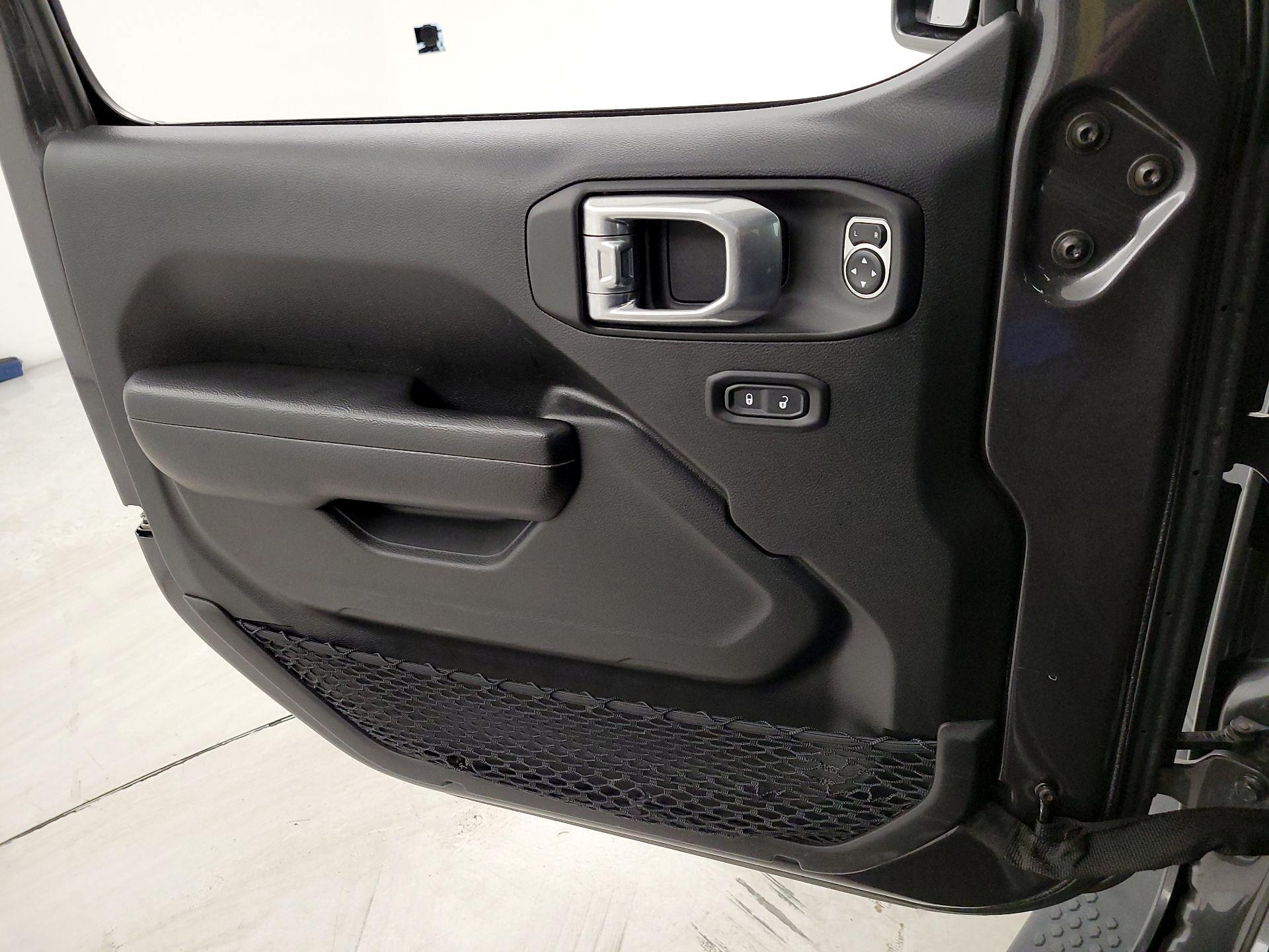 Thumbnail: 2023 Jeep Wrangler - 12