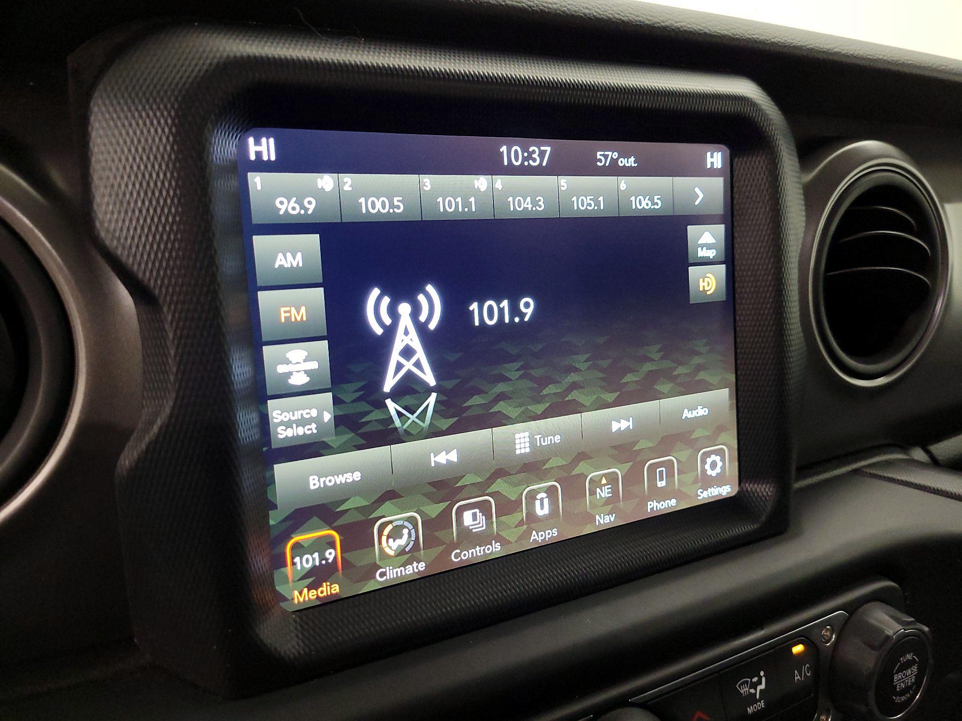 Thumbnail: 2023 Jeep Wrangler - 15