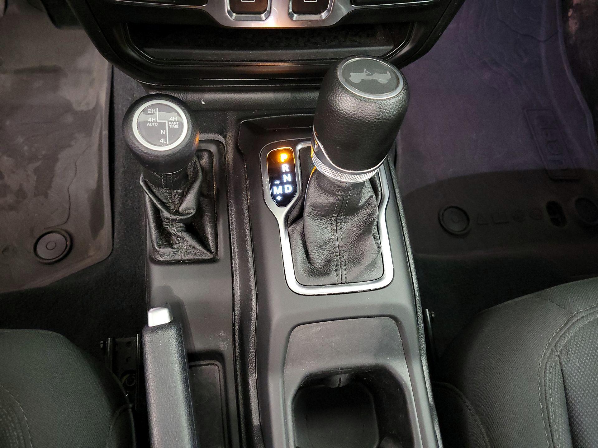 Thumbnail: 2023 Jeep Wrangler - 17