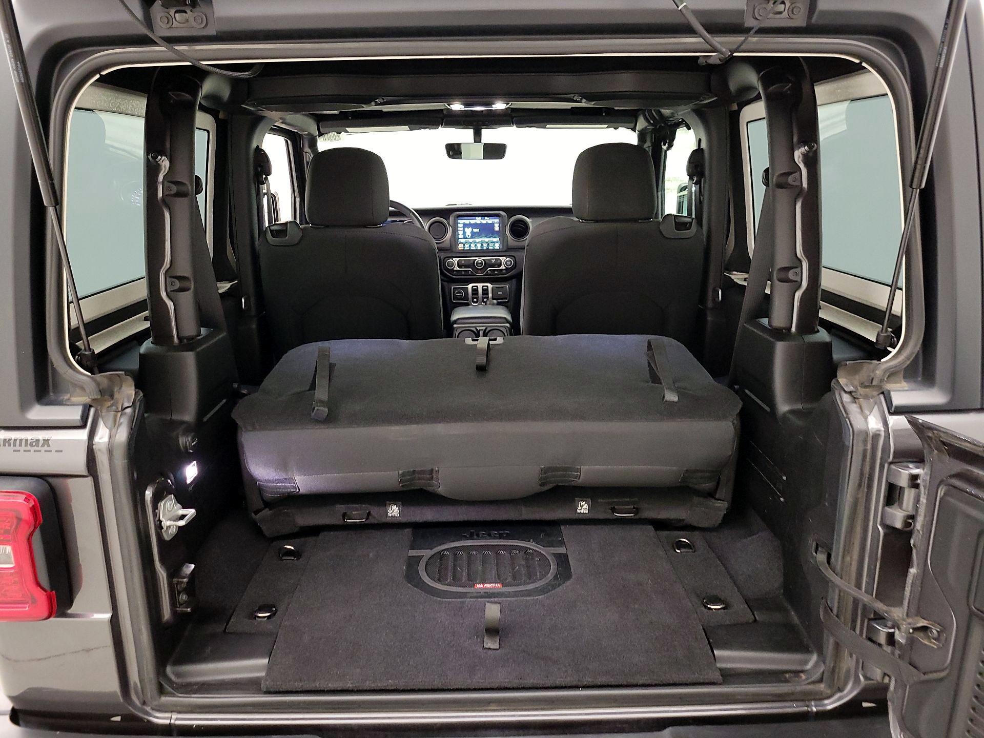 Thumbnail: 2023 Jeep Wrangler - 20