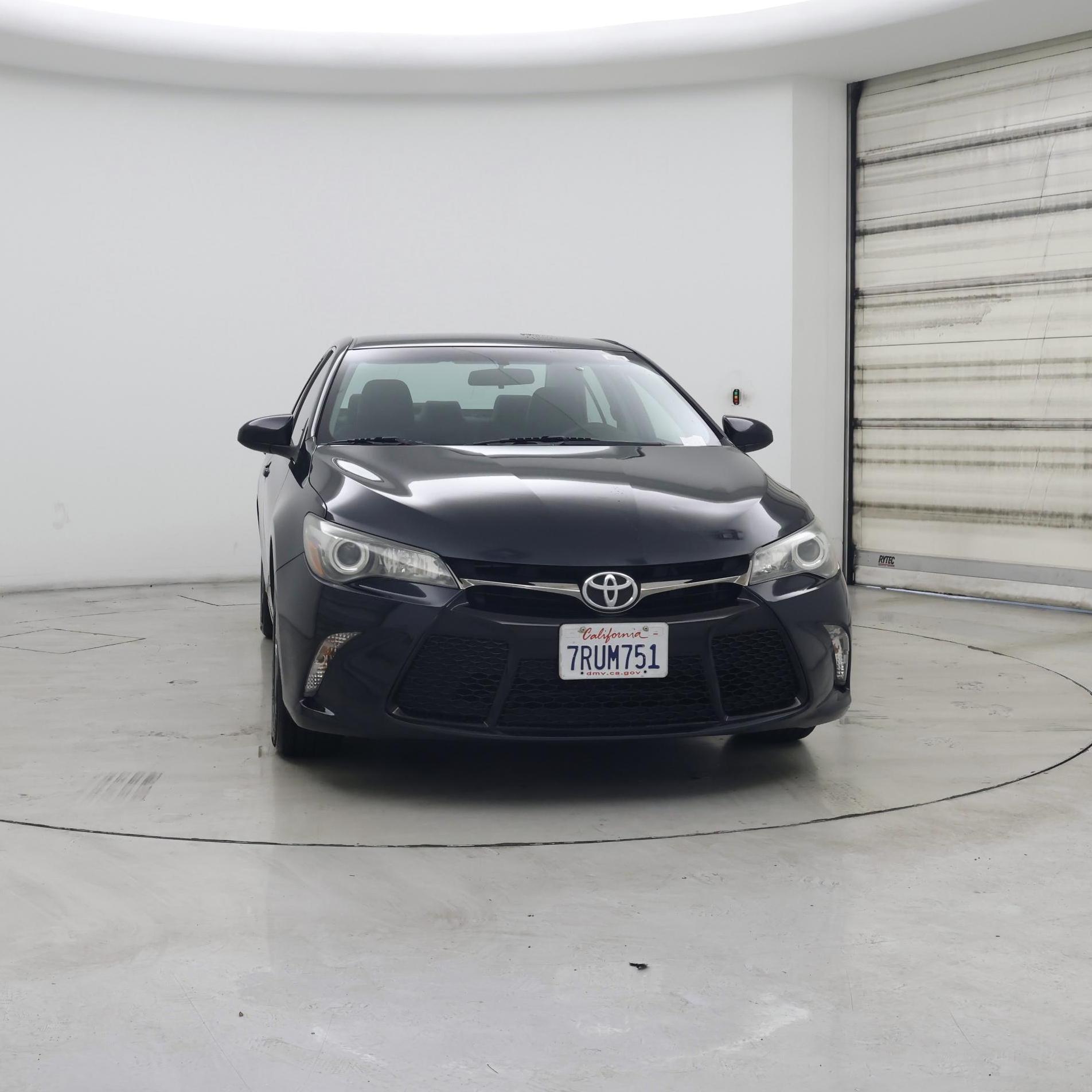 Thumbnail: 2015 Toyota Camry - 5