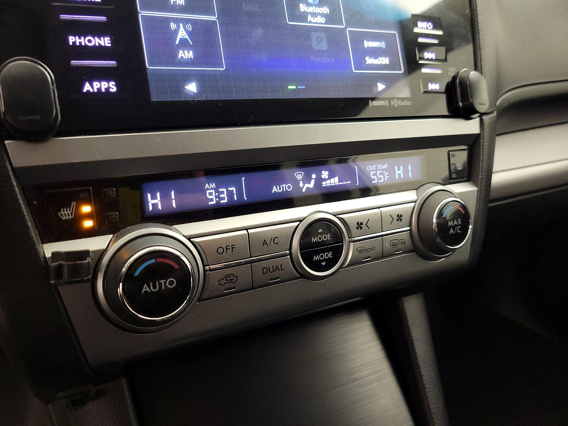 Thumbnail: 2016 Subaru Outback - 16