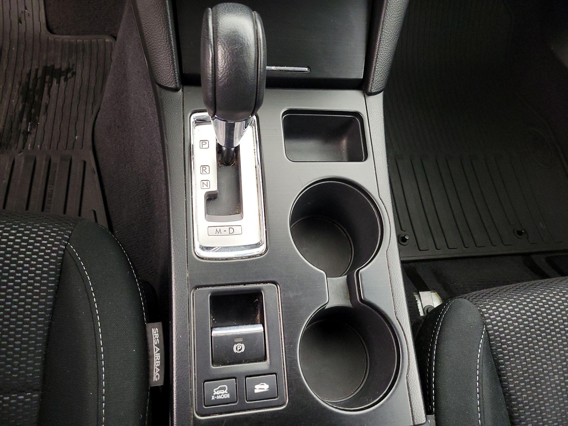 Thumbnail: 2016 Subaru Outback - 17