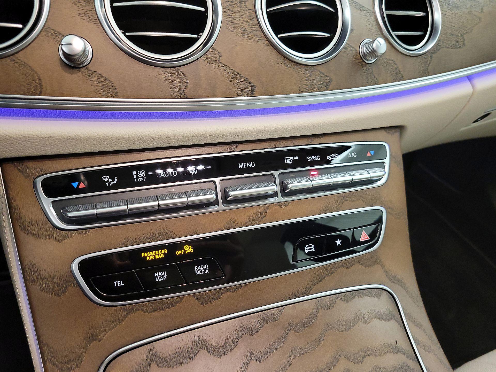 Thumbnail: 2022 Mercedes-Benz E-Class - 17