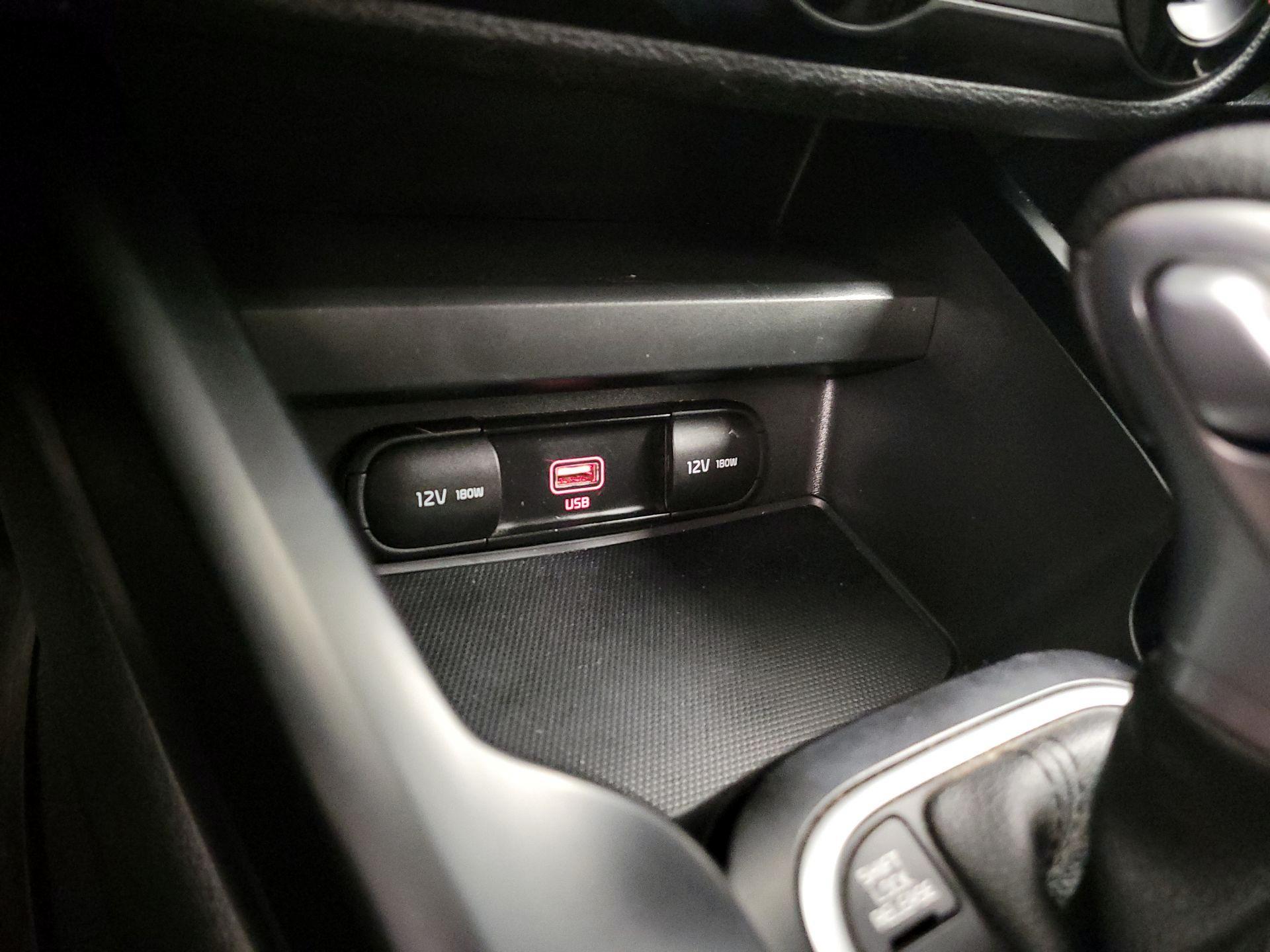 Thumbnail: 2021 Kia Soul - 17