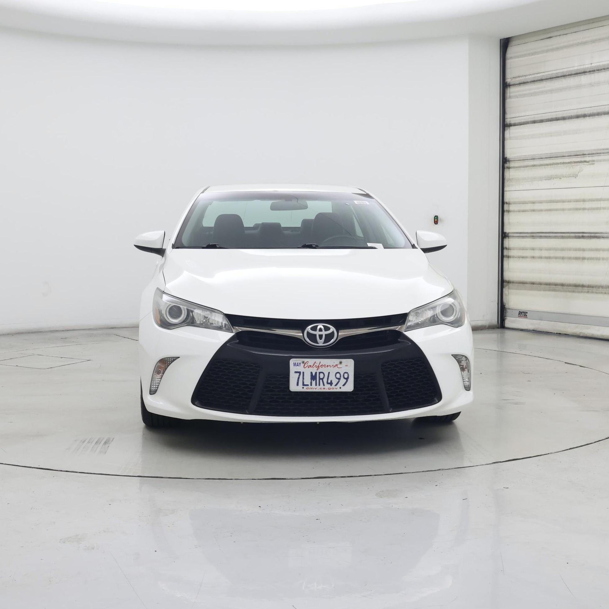 Thumbnail: 2015 Toyota Camry - 5