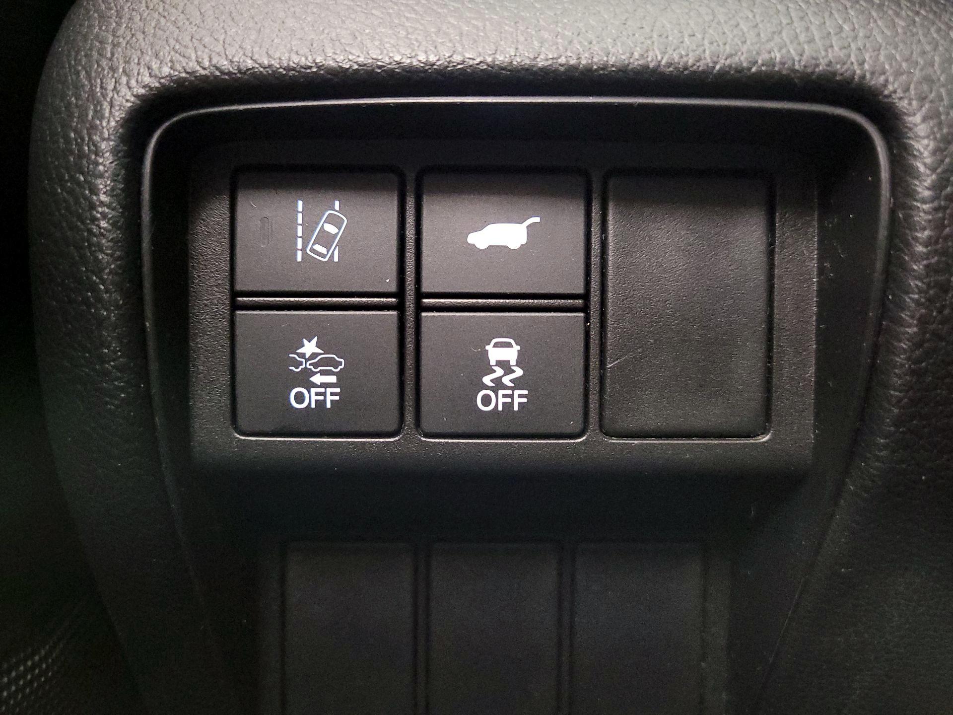 Thumbnail: 2017 Honda CR-V - 13