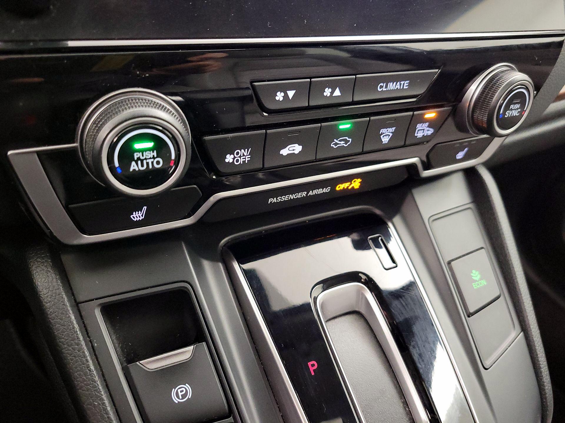 Thumbnail: 2017 Honda CR-V - 16