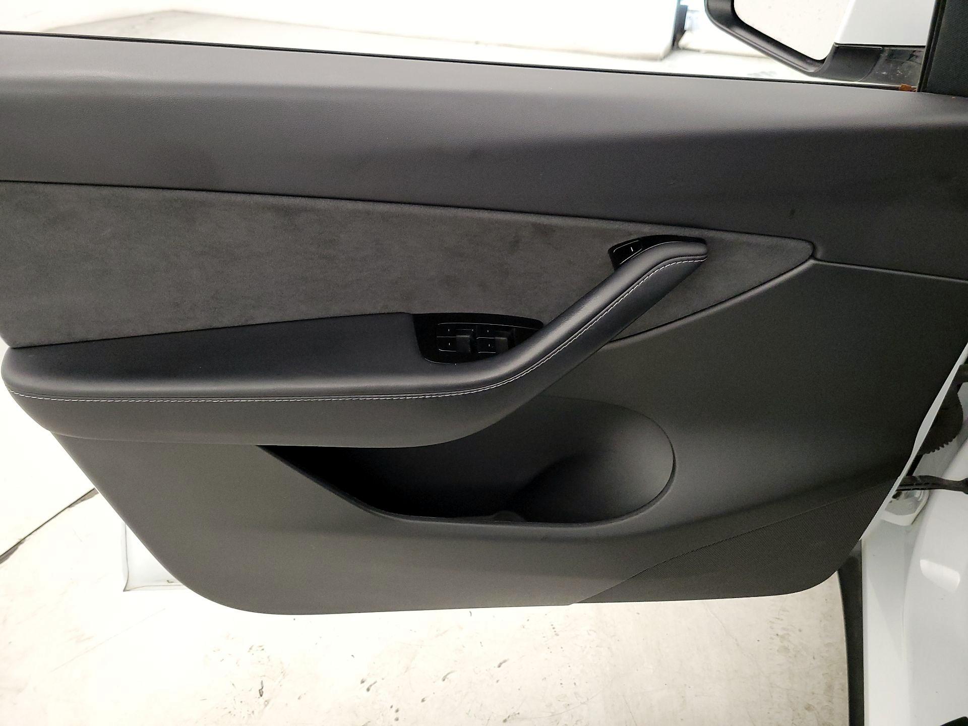 Thumbnail: 2020 Tesla Model Y - 12