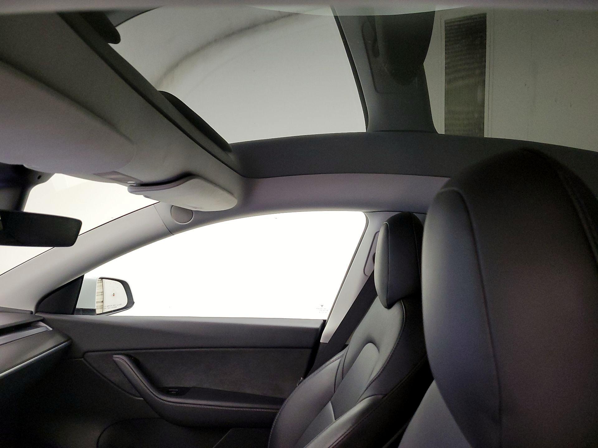 Thumbnail: 2020 Tesla Model Y - 18