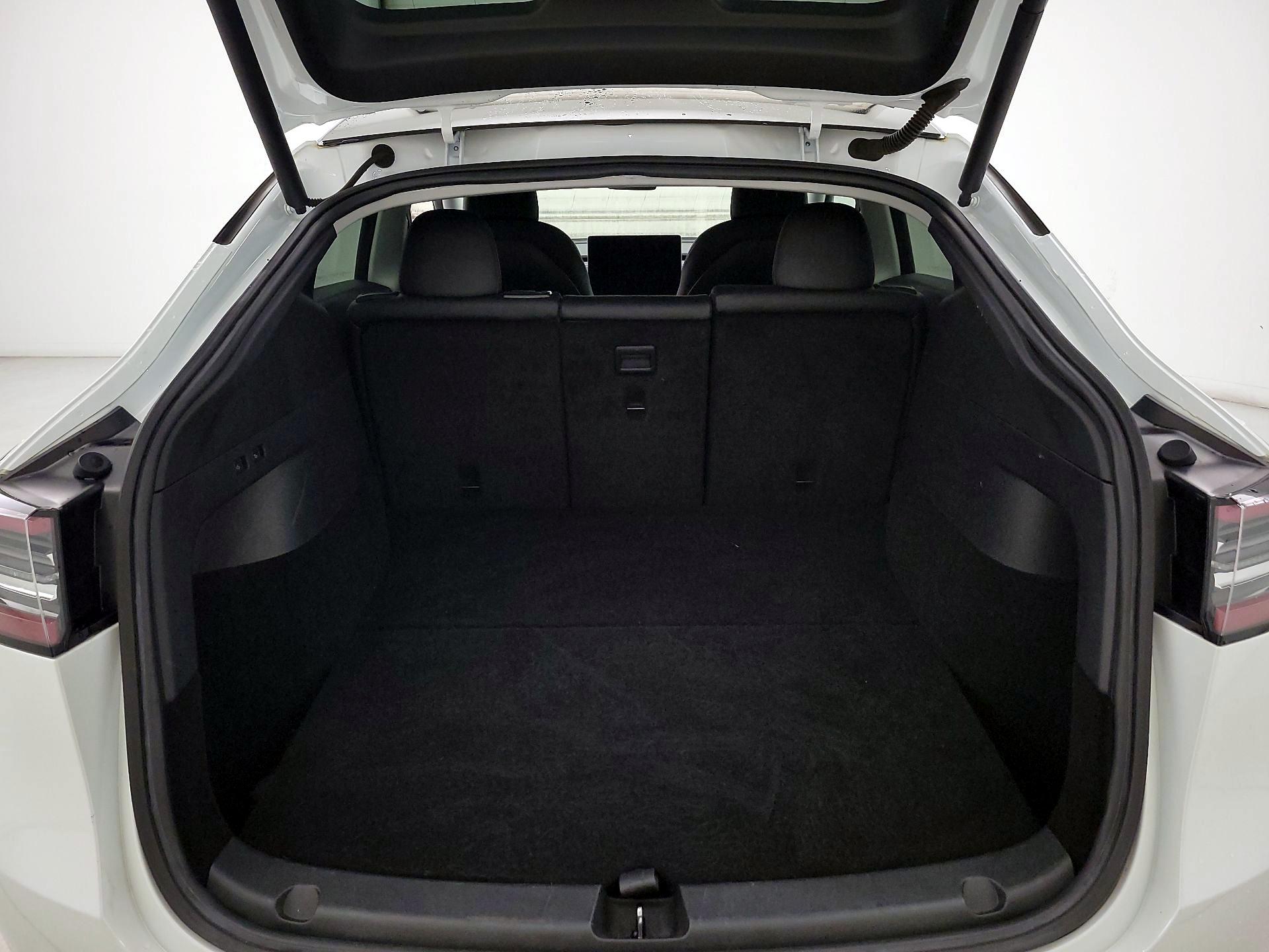 Thumbnail: 2020 Tesla Model Y - 20