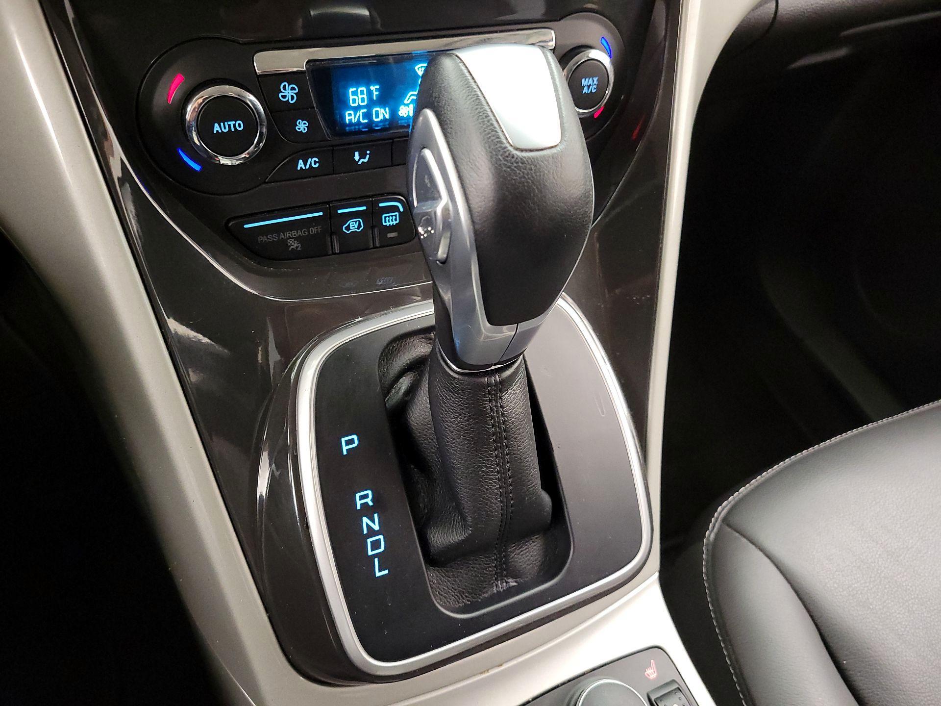 Thumbnail: 2016 Ford C-Max - 18