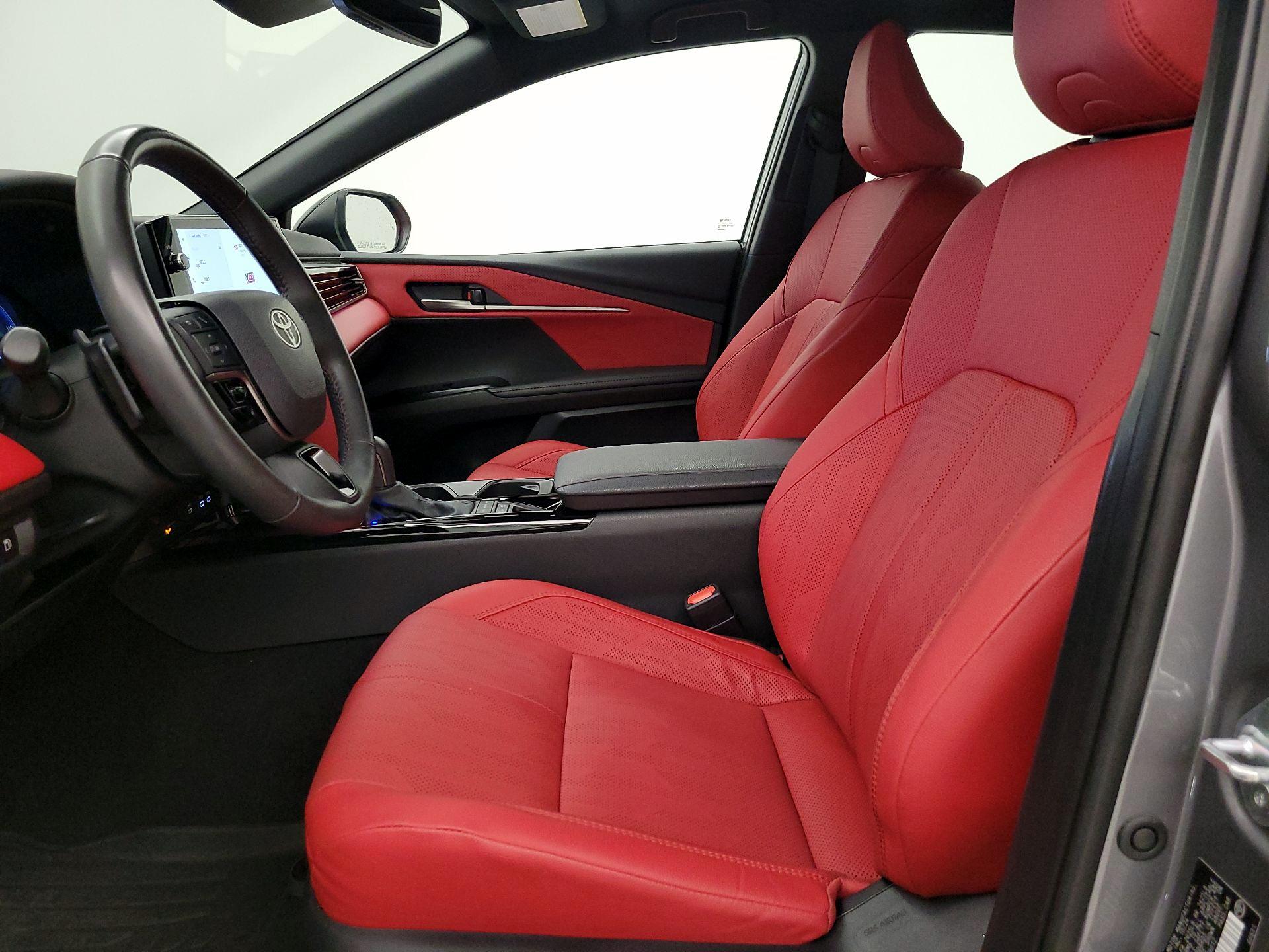 Thumbnail: 2025 Toyota Camry - 11