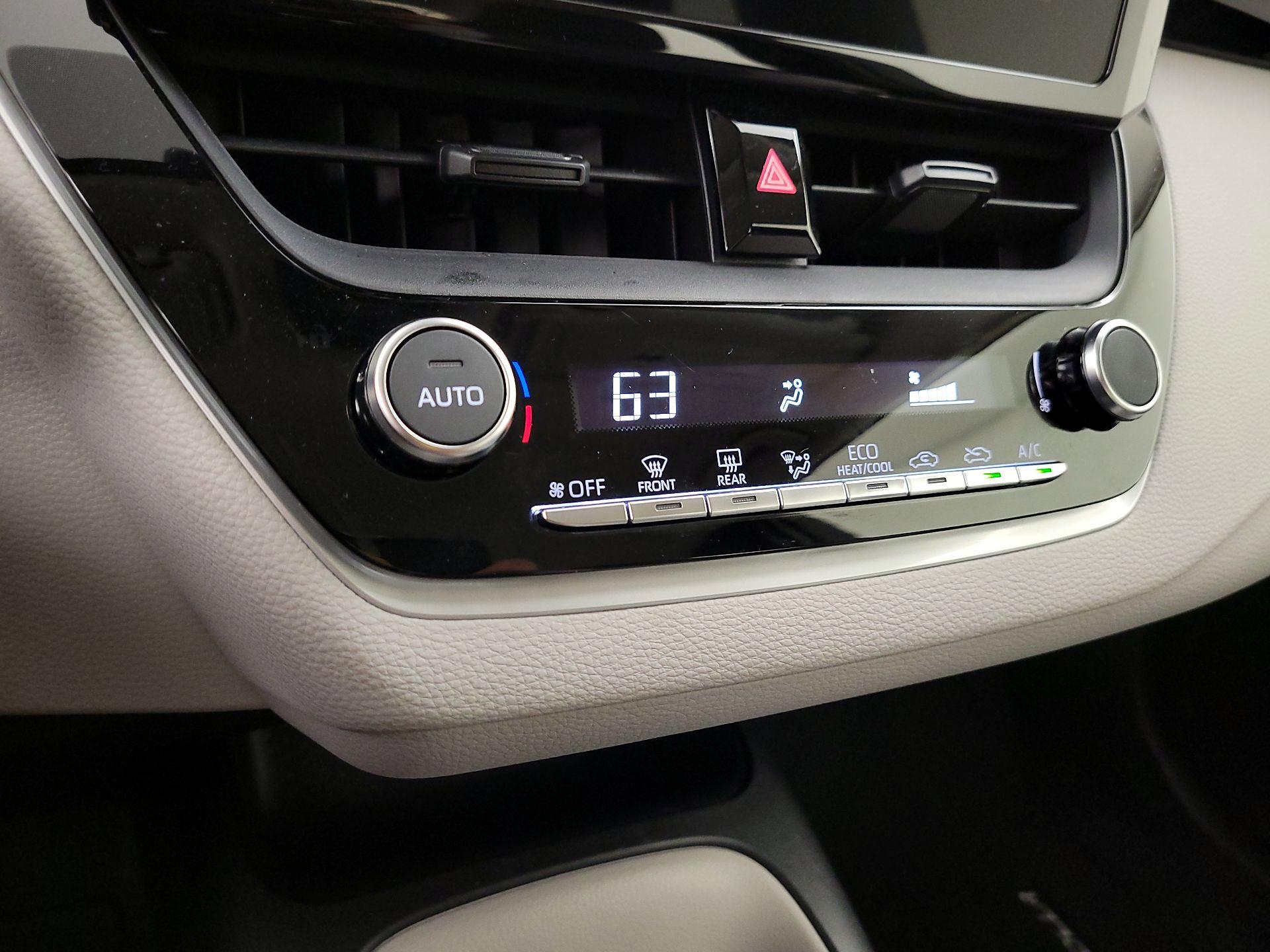 Thumbnail: 2023 Toyota Corolla - 16