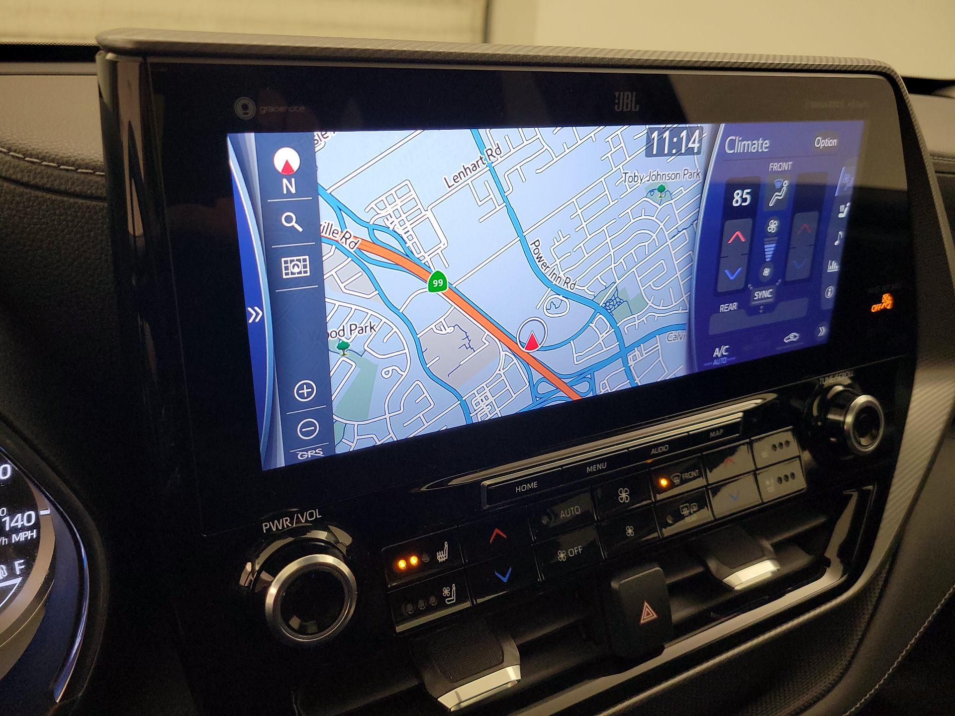 Thumbnail: 2021 Toyota Highlander - 14