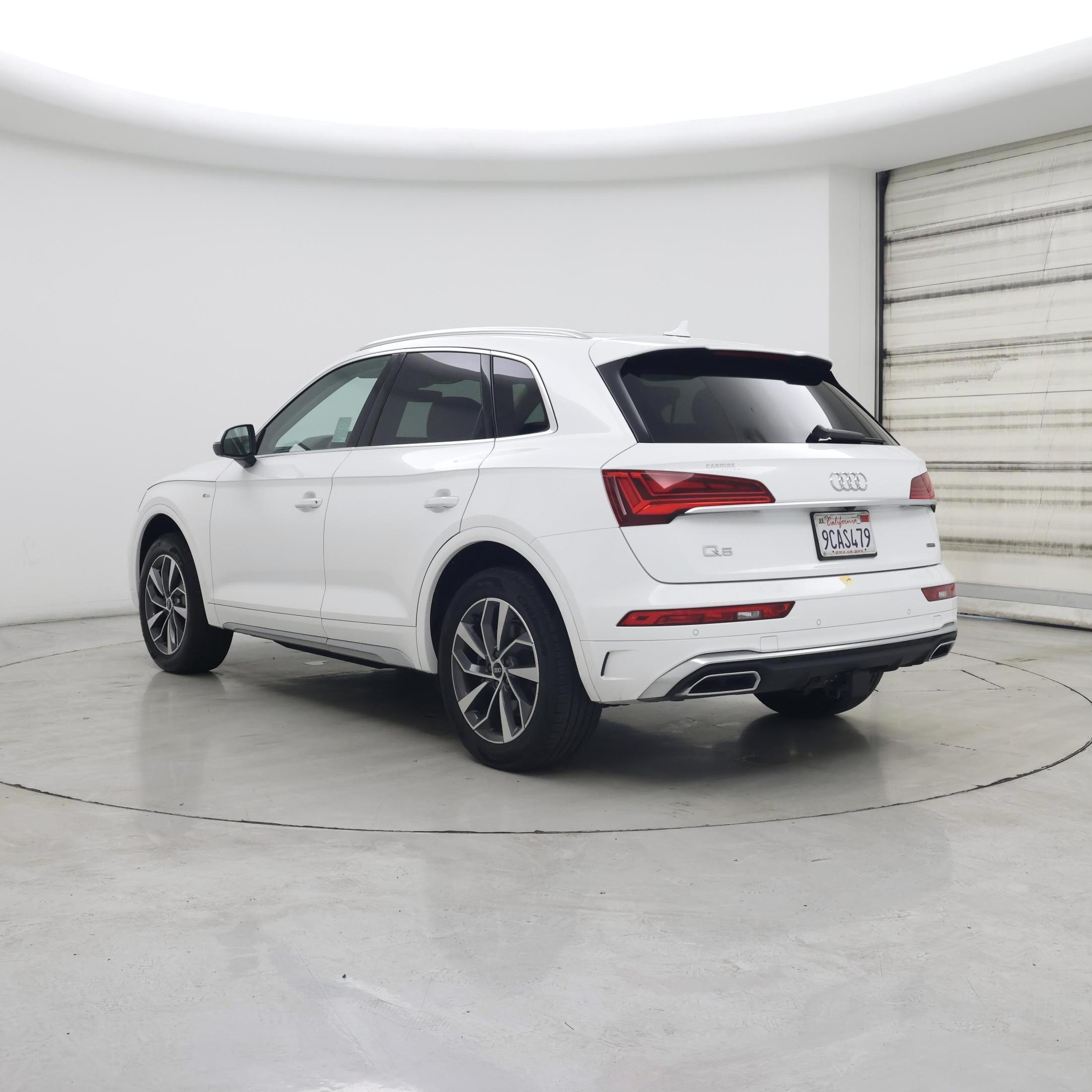 Thumbnail: 2022 Audi Q5 - 2