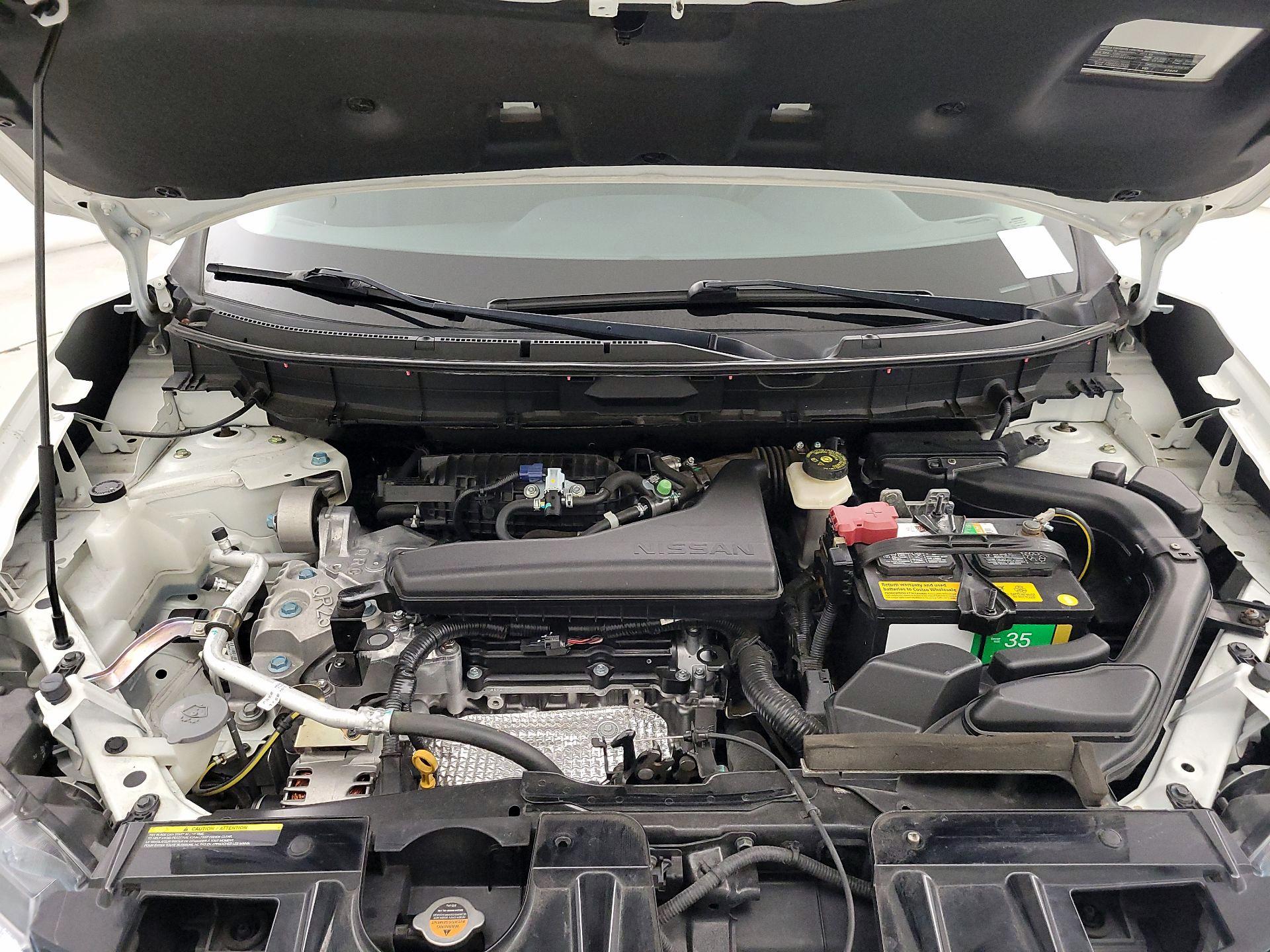 Thumbnail: 2015 Nissan Rogue - 18