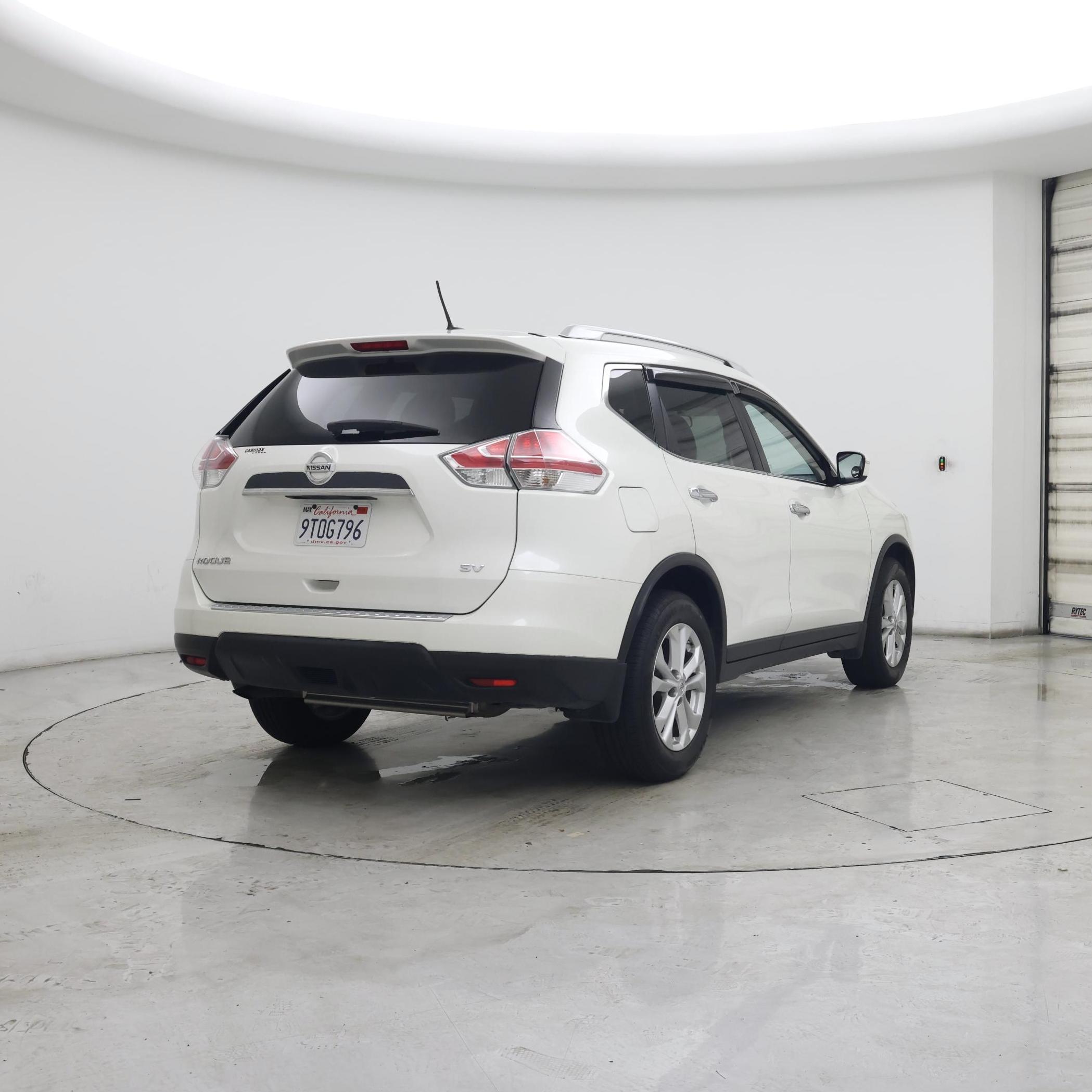 Thumbnail: 2015 Nissan Rogue - 8