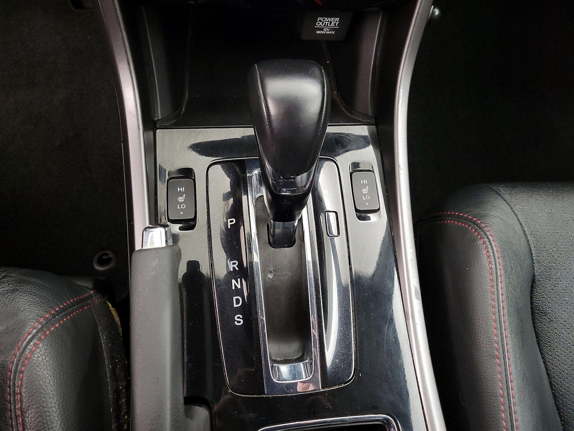 Thumbnail: 2017 Honda Accord - 16