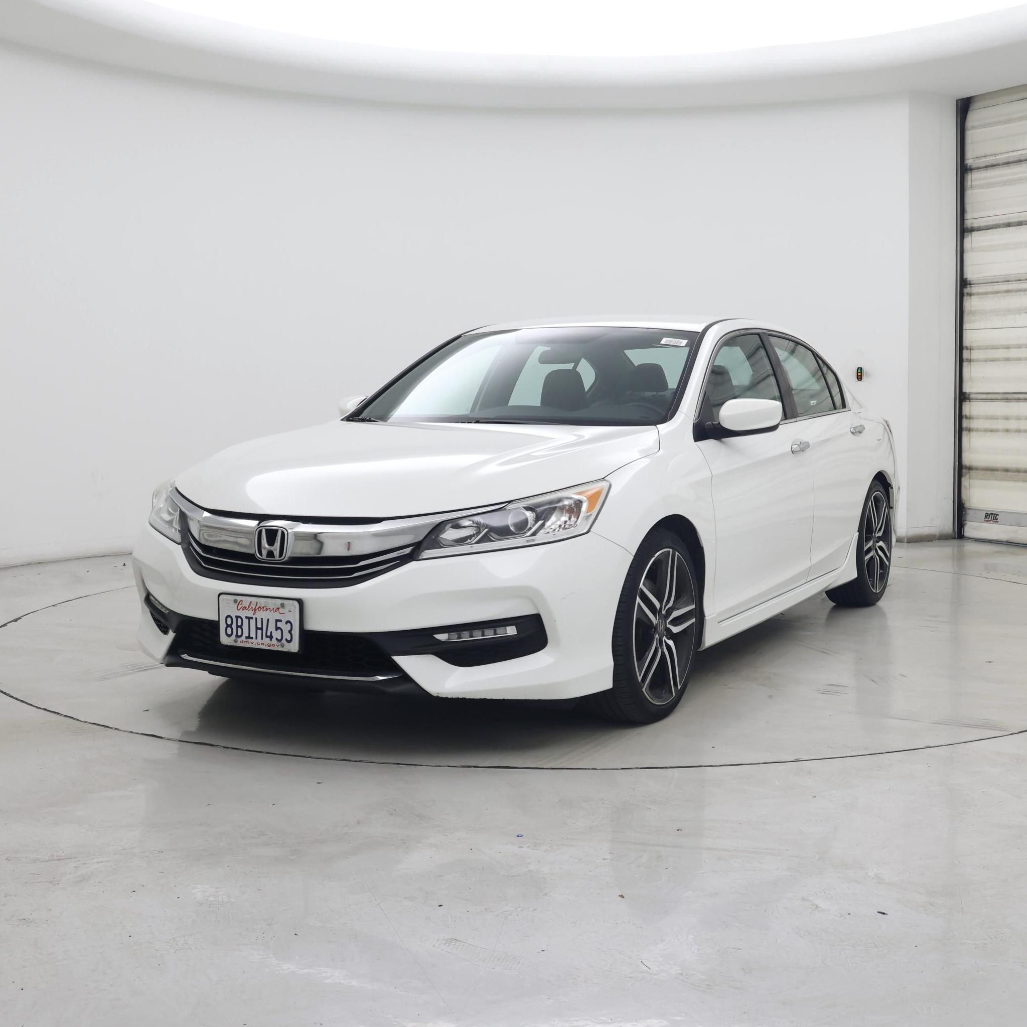 Thumbnail: 2017 Honda Accord - 4