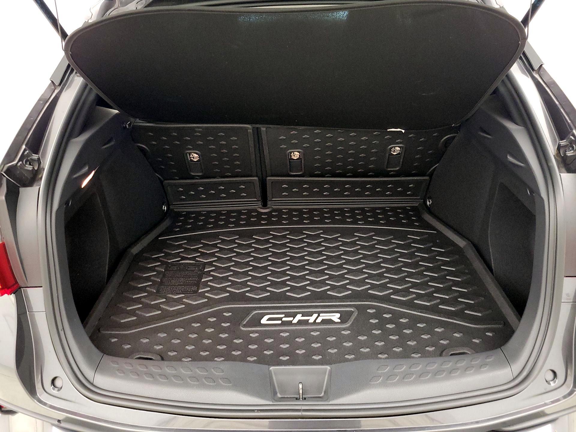 Thumbnail: 2020 Toyota C-HR - 18