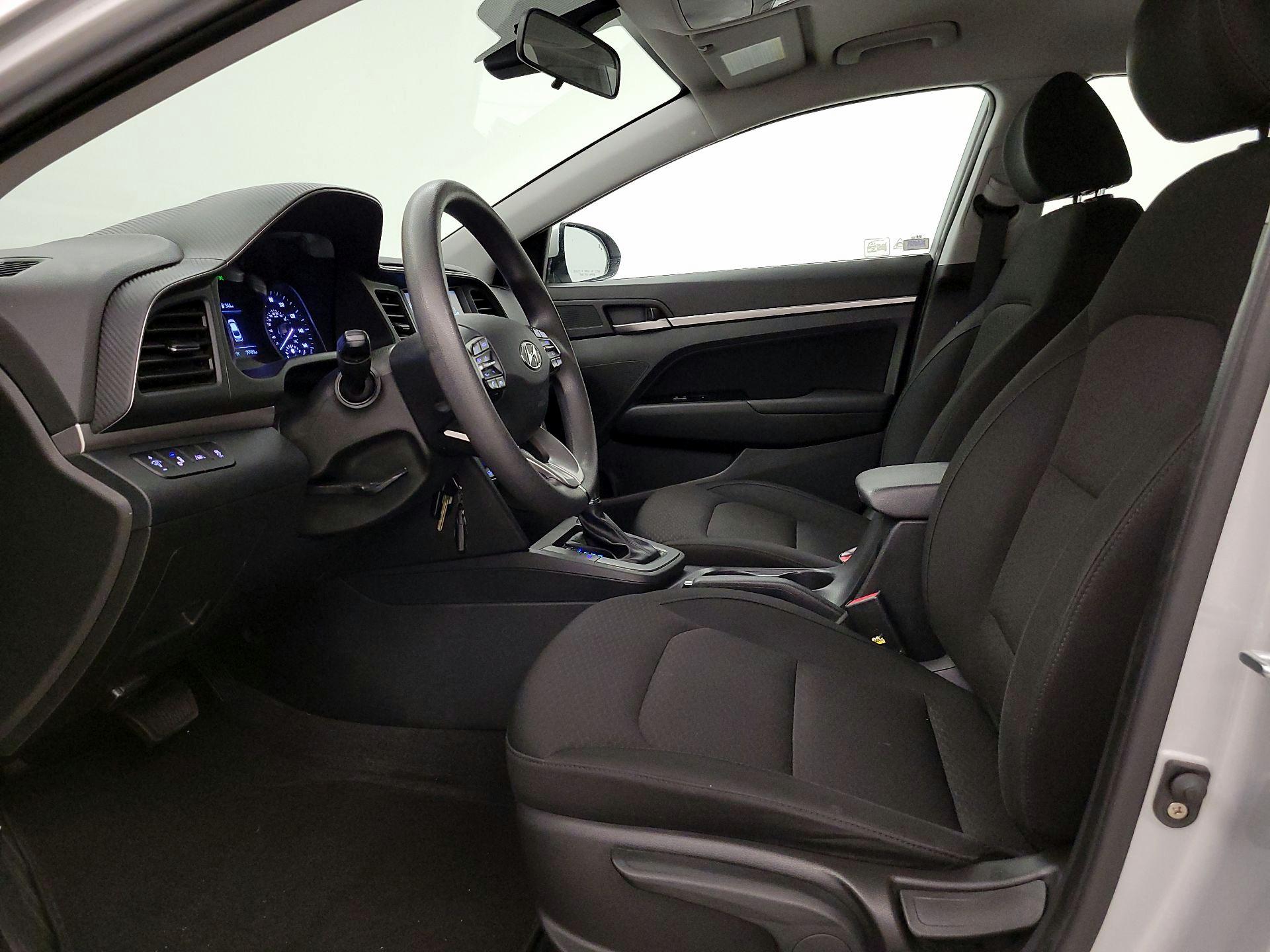 Thumbnail: 2019 Hyundai Elantra - 11