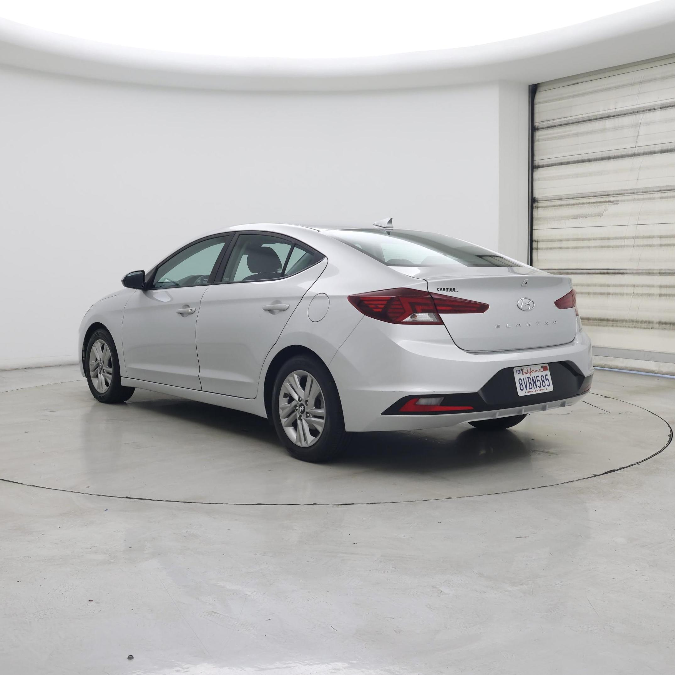 Thumbnail: 2019 Hyundai Elantra - 2