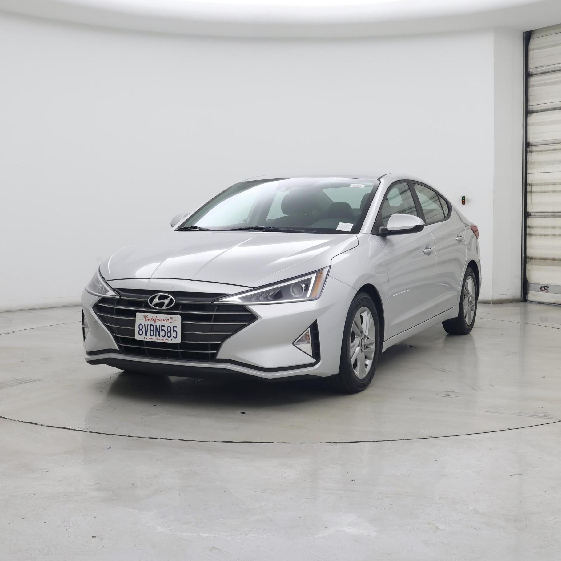 Thumbnail: 2019 Hyundai Elantra - 4