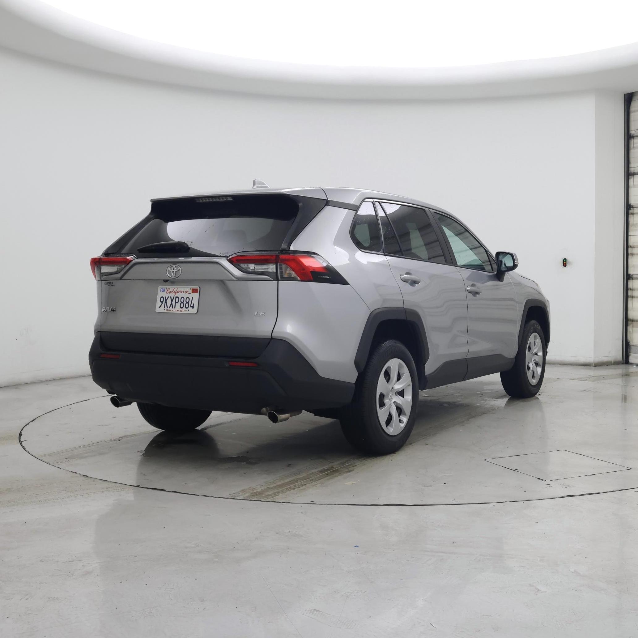 Thumbnail: 2024 Toyota RAV4 - 8