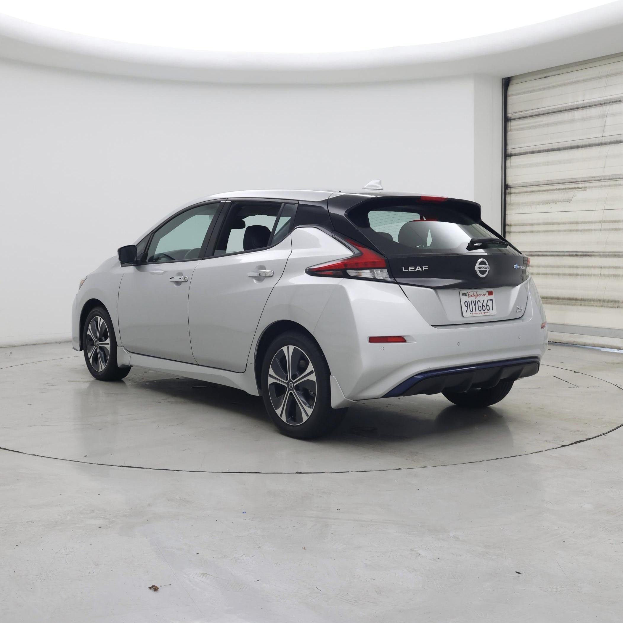 Thumbnail: 2022 Nissan Leaf - 2