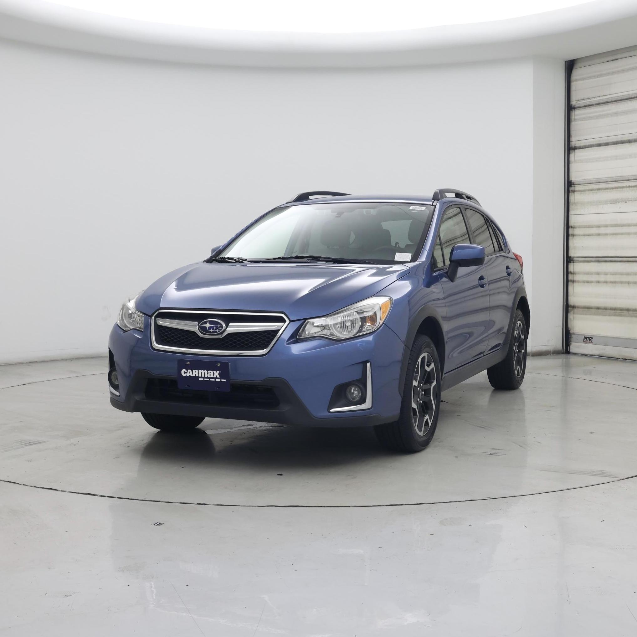 Thumbnail: 2017 Subaru Crosstrek - 4