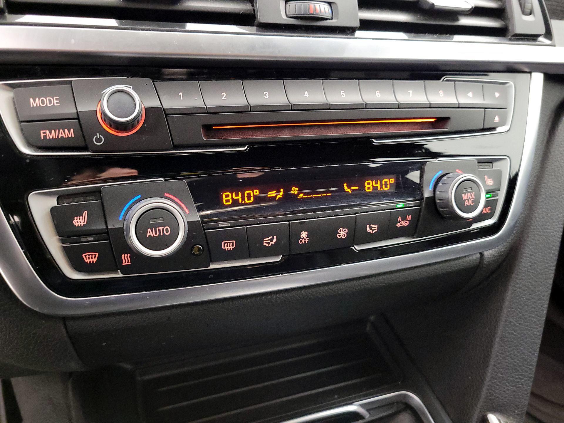 Thumbnail: 2016 BMW 4 Series - 17