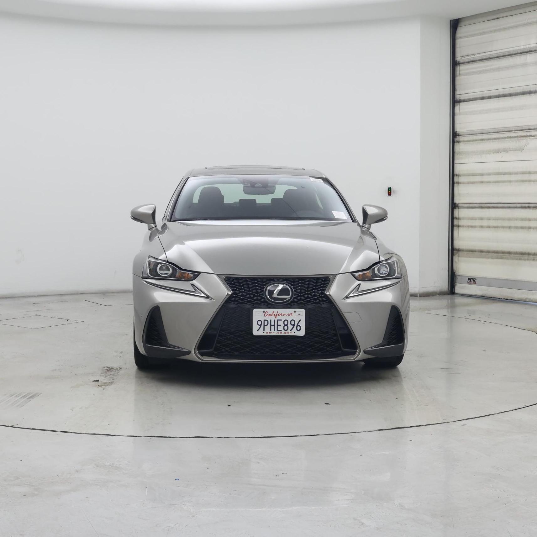 Thumbnail: 2018 Lexus IS - 5