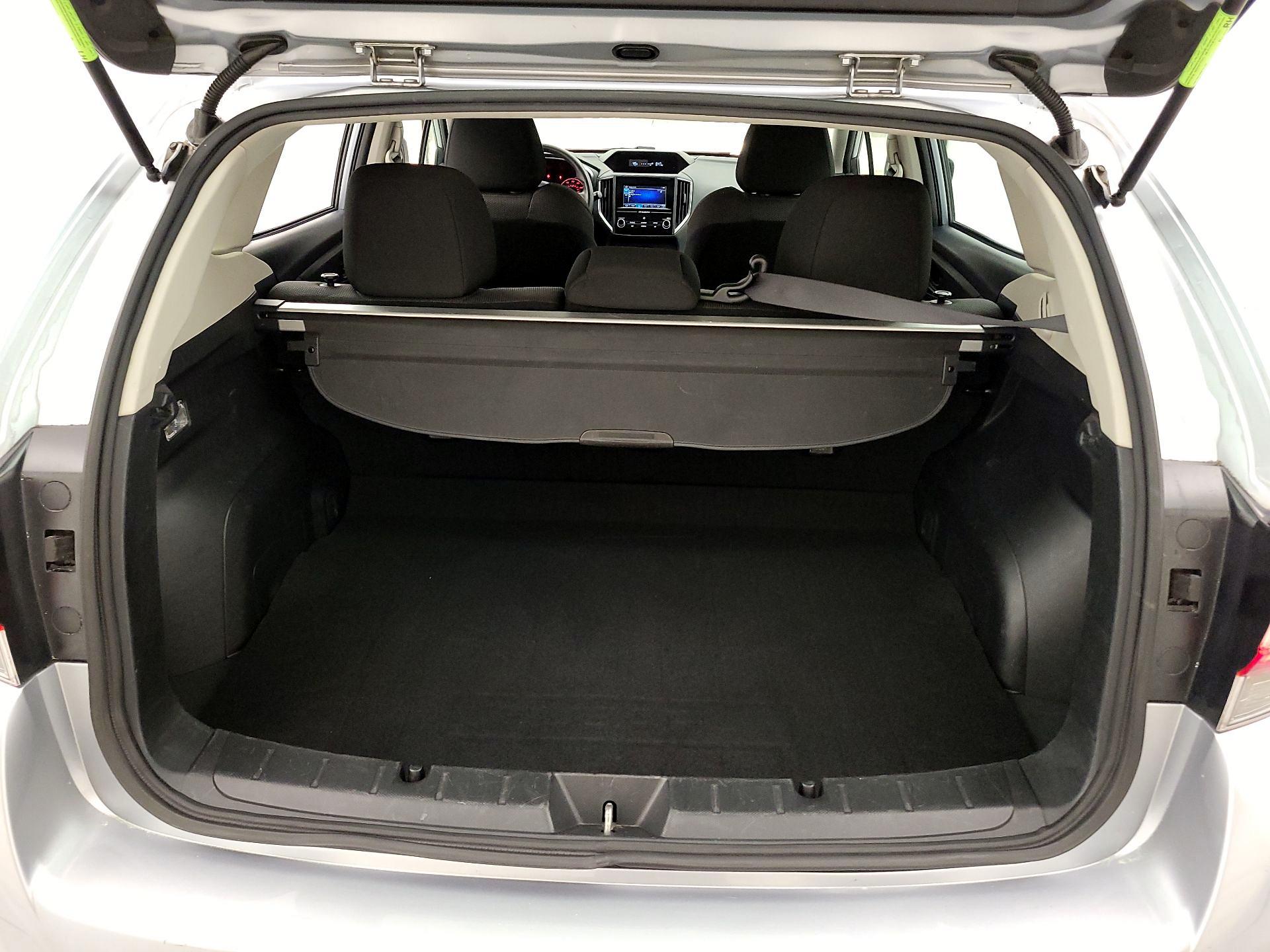 Thumbnail: 2018 Subaru Impreza - 18