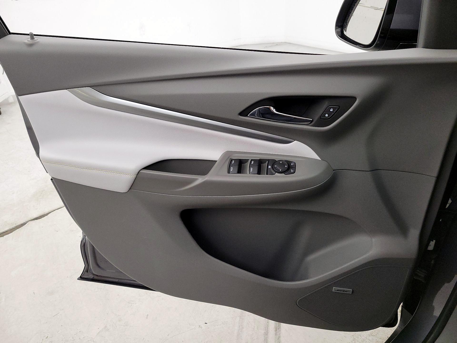 Thumbnail: 2023 Chevrolet Bolt EUV - 12